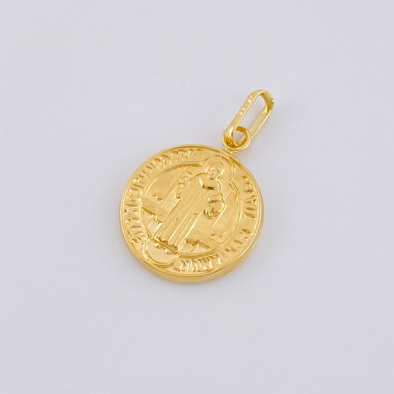 Dije San Benito 1 g / 2.4 cm Oro Amarillo 18K