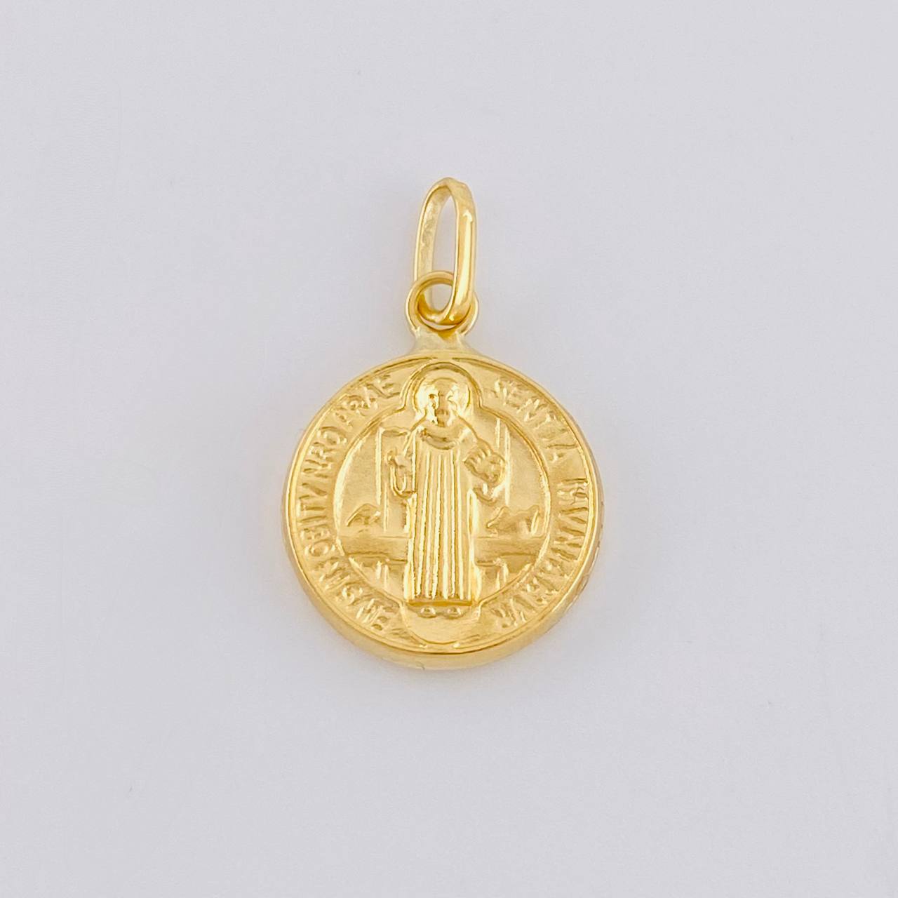 Dije San Benito 0.75 g / 1.9 cm Oro Amarillo 18K