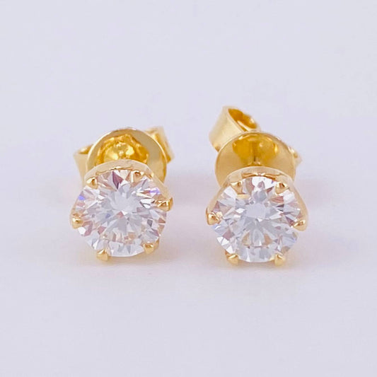 Topos Seis Garras Diamantes 1,3 Qts 2.05 g / 5.1 mm Oro Amarillo 18K