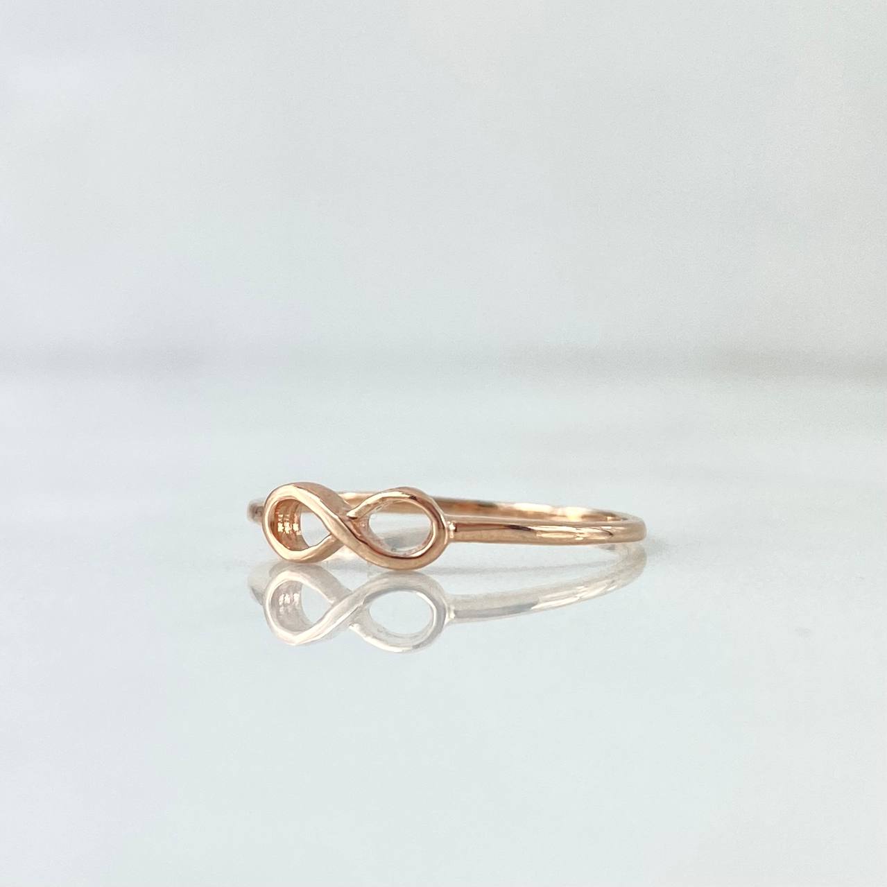Anillo Infinito 0.9gr / T6 1/4 / Oro Rosa 18K