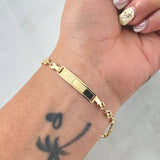Pulso Bebé GC 2.7gr / 17.5cm / 3.9mm Placa Rectangular Borde Liso Oro Amarillo 18K *