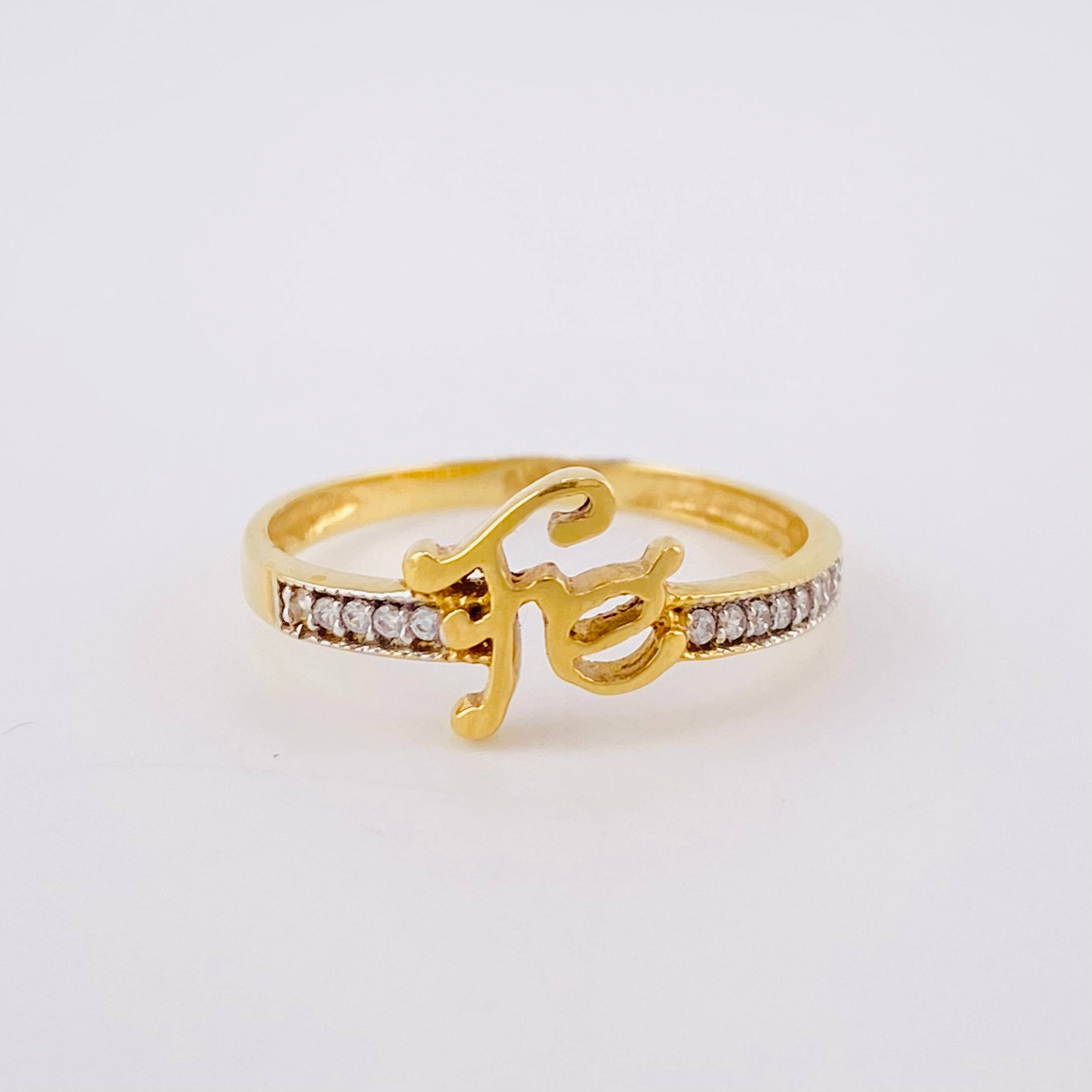 Anillo Churumbela Fe 1.55gr / T6 1/4 / Circones Blancos Dos Oros Amarillo Blanco