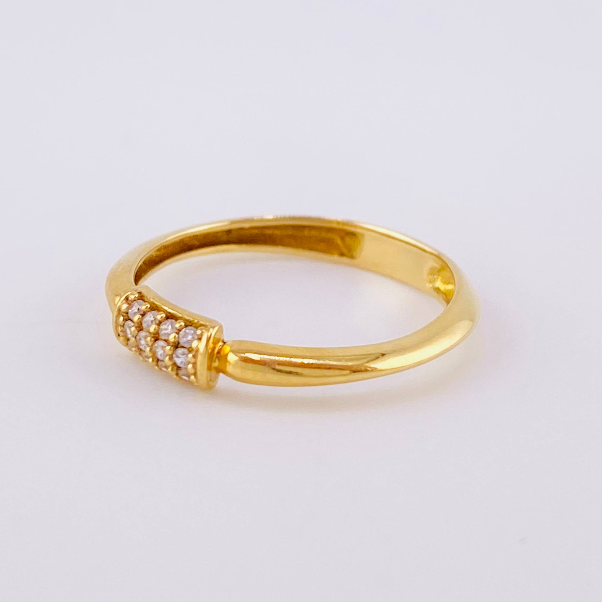 Anillo Centro Rectangular 1.6gr / T6 / Liso Oro Amarillo 18K