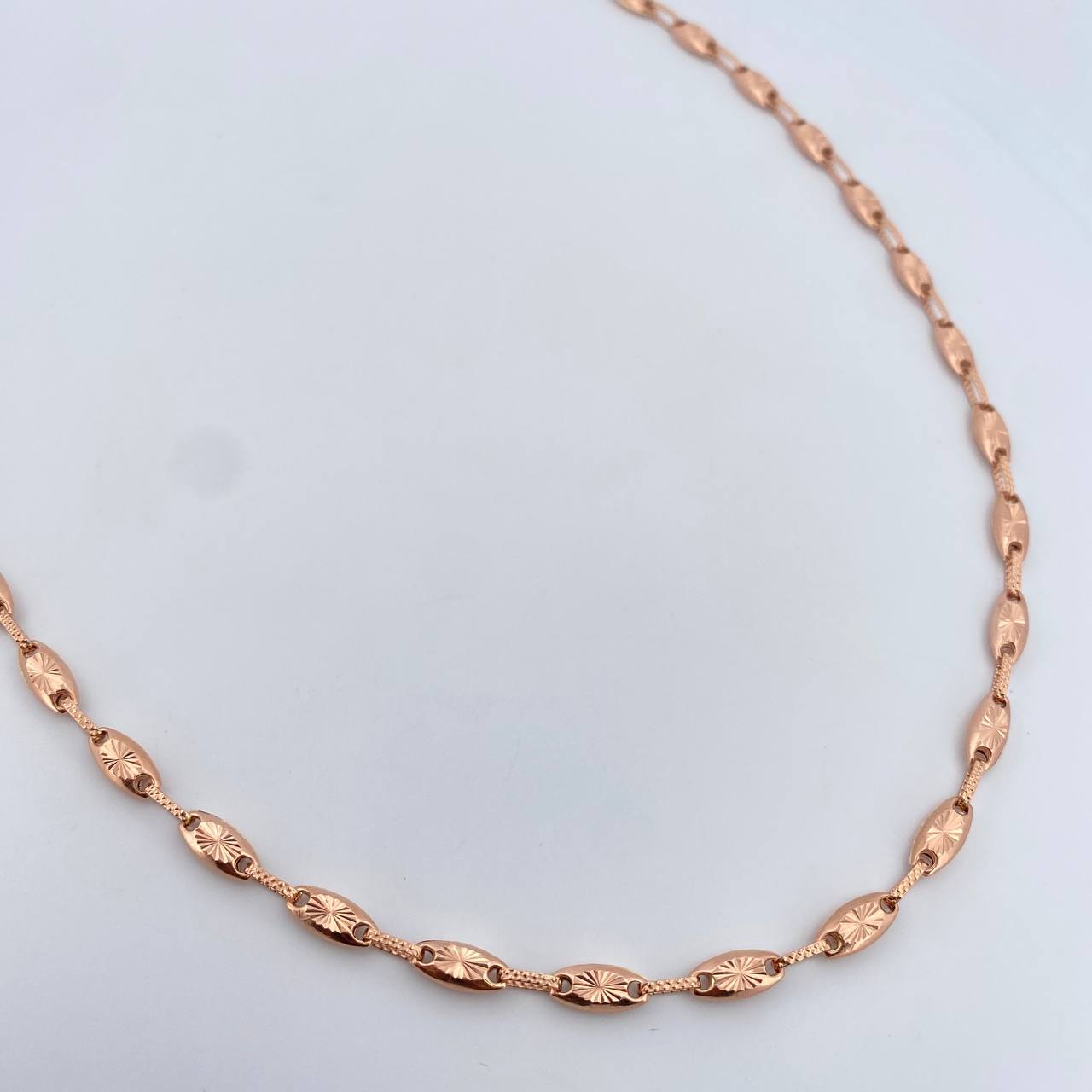 Cadena Rustica Eslabon 13.25gr / 61.4cm / 4.7mm Diamantada Oro Rosa 18K $