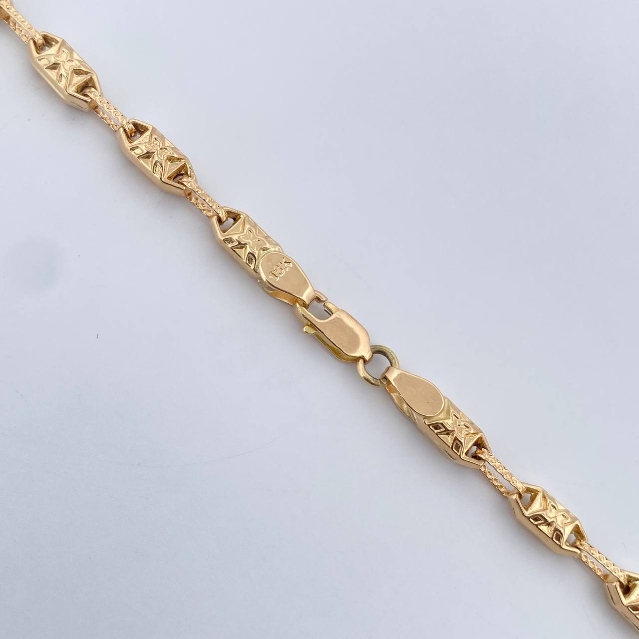 Cadena Rustica Equis Doble 13.6gr / 62cm / 5mm punteada Oro Amarillo 18K $