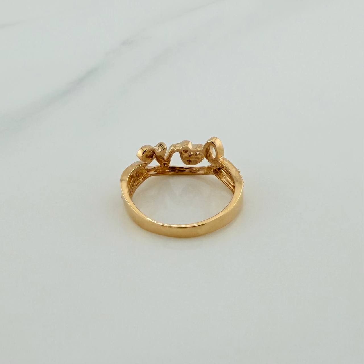 Anillo Love 2.4gr / T5 3/4 / Oro Amarillo 18K %