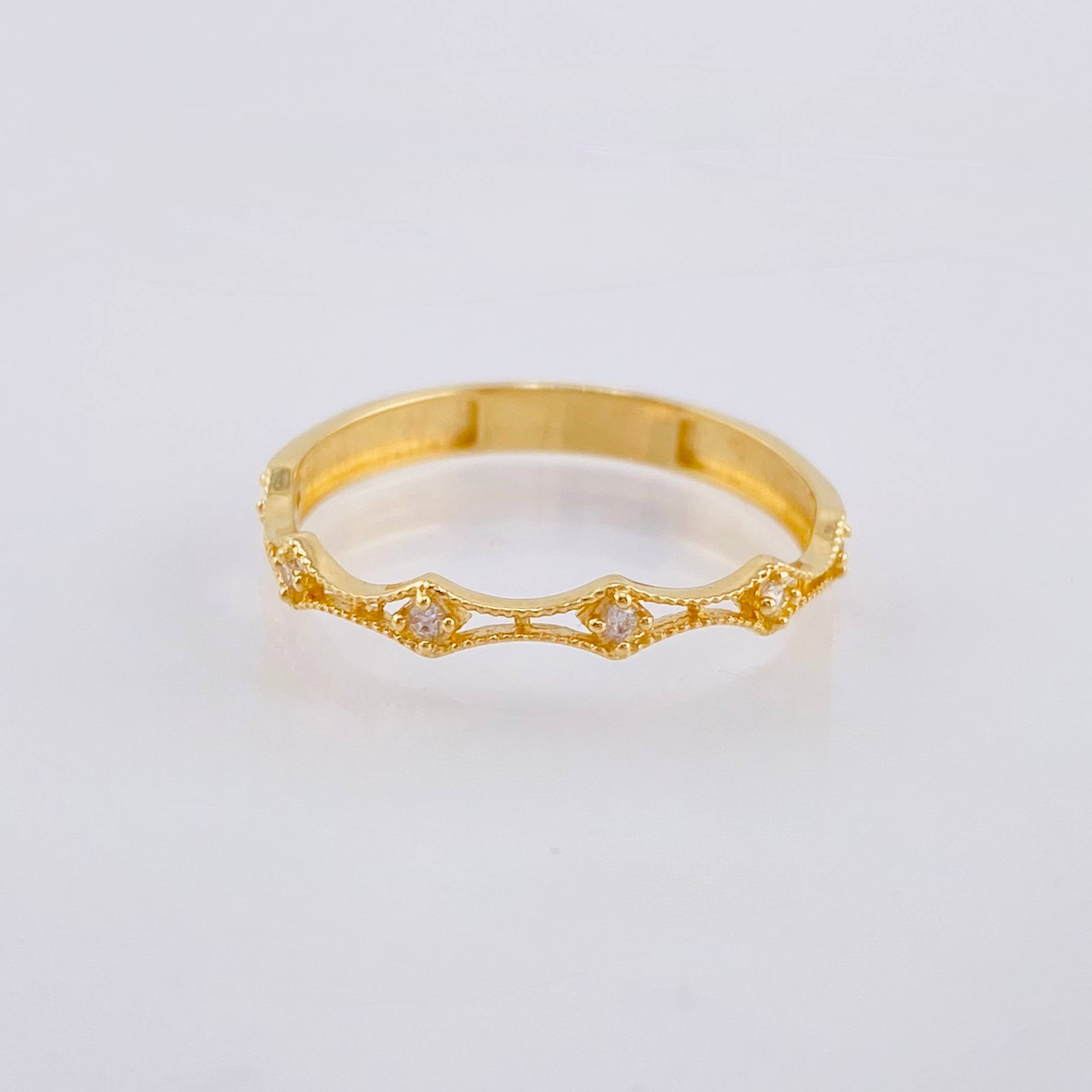 Anillo Rombos Tranversales 1.35gr / T7 3/4 / Oro Amarillo 18K