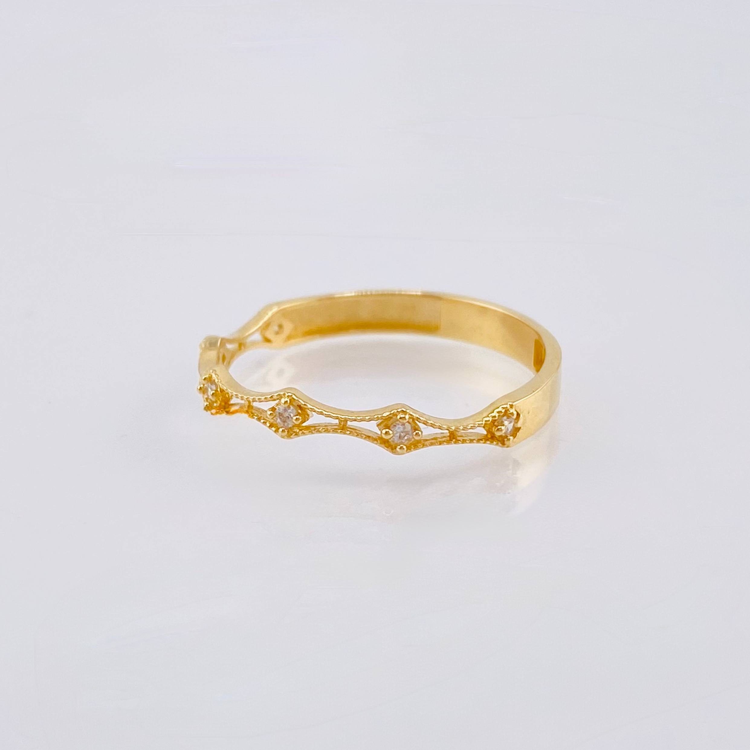 Anillo Rombos Tranversales 1.35gr / T7 3/4 / Oro Amarillo 18K
