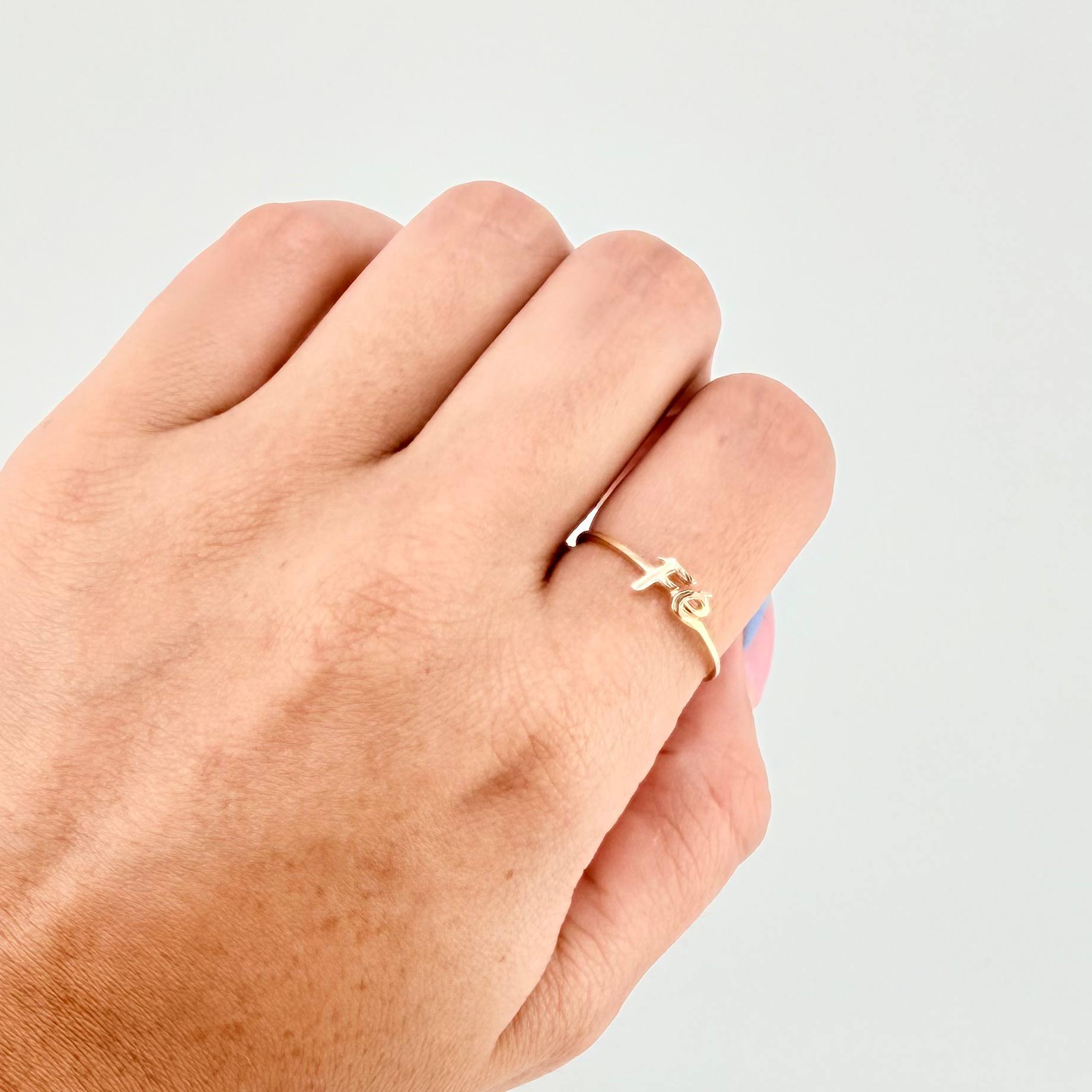 Anillo Fe 1 g / T7 1/2 Oro Amarillo 18K