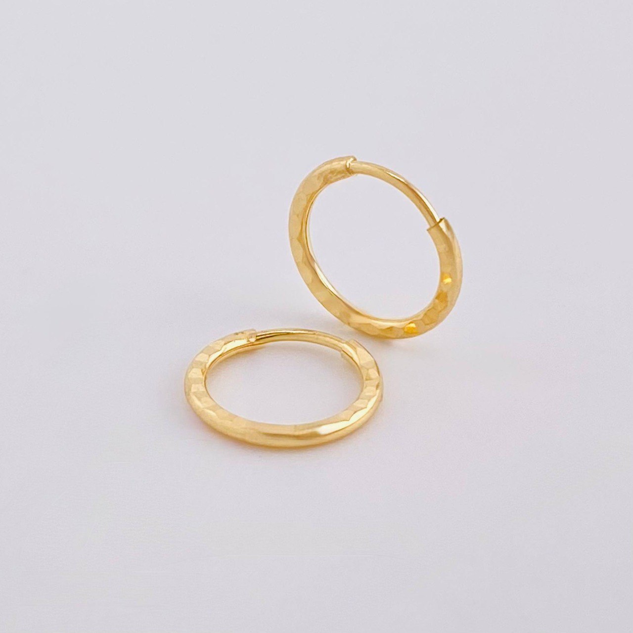 Candongas Aro Diamantado 0.4gr / 1cm / Oro Amarillo 18K ©