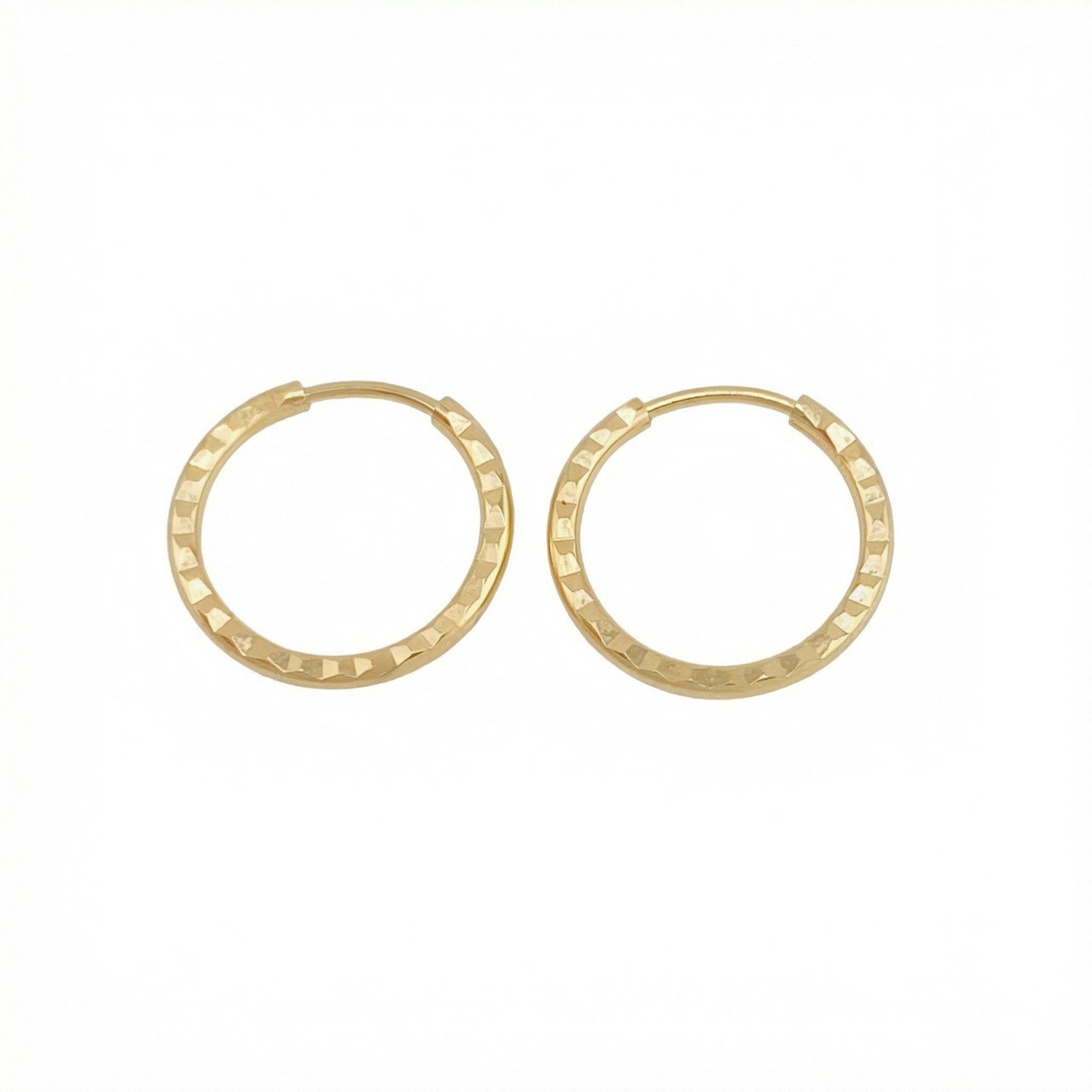 Candongas Aro Diamantado 0.6gr / 1.4cm / Oro Amarillo 18K