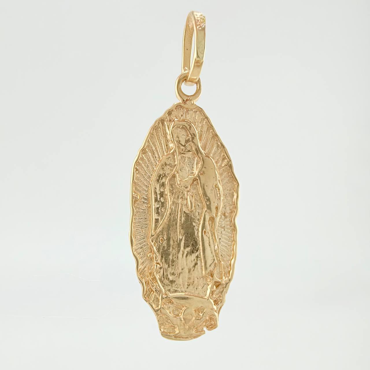 Dije Virgen Guadalupe 2.1gr / 3.2cm / Oro Amarillo 18K
