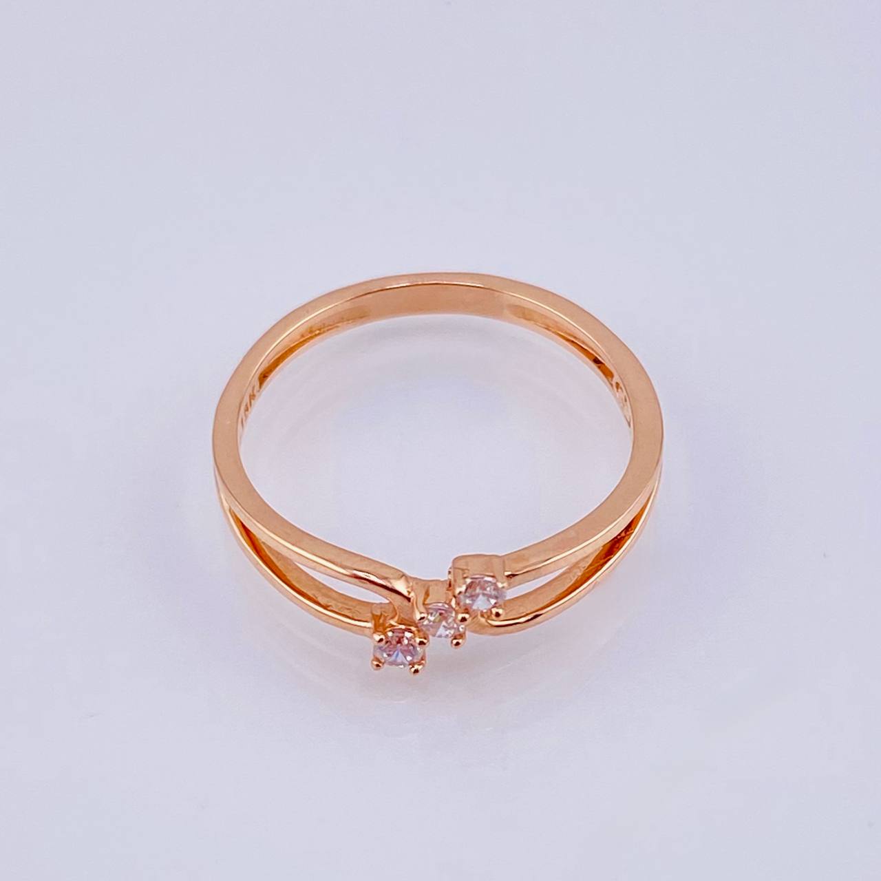Anillo Trinidad 1.85gr / T6 / Oro Rosa 18K