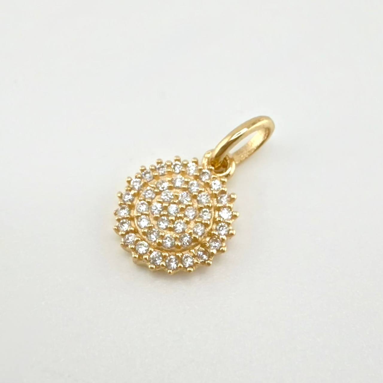Dije Circulo Tupido 0.85gr / 1.5cm / Oro Amarillo 18K
