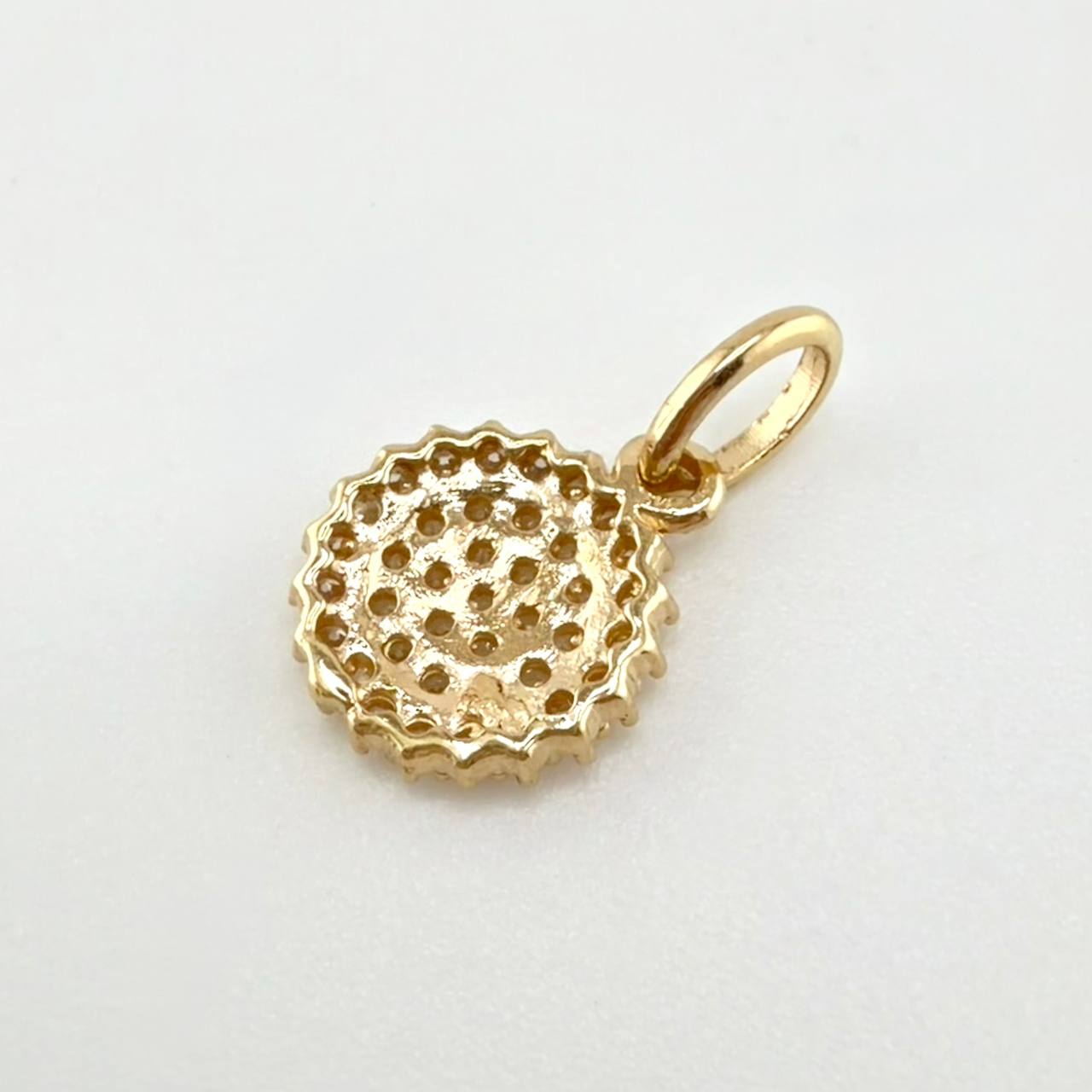 Dije Circulo Tupido 0.85gr / 1.5cm / Oro Amarillo 18K