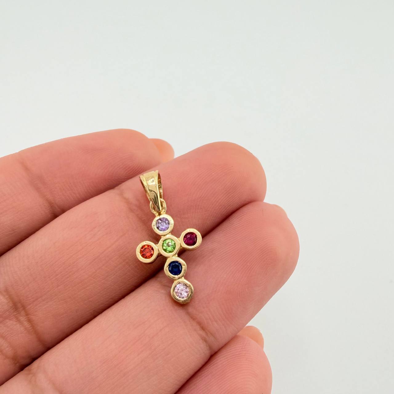 Dije Cruz Tupida 0.95gr / 2cm / Oro Amarillo 18K