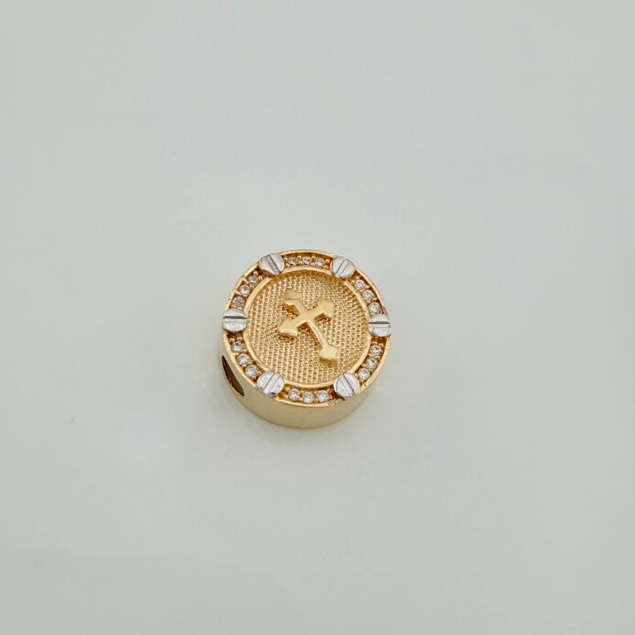 Herraje Cruz Tornillos 3.45gr / 1.5cm / Oro Amarillo 18K &