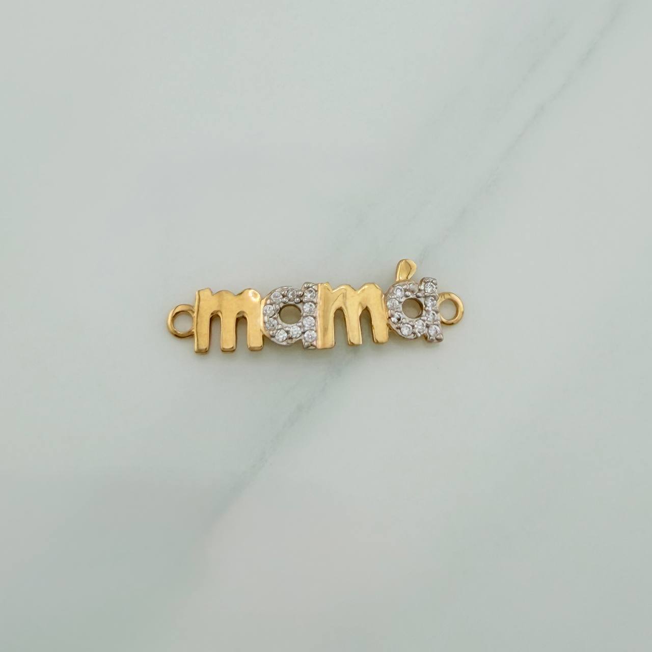 Herraje Mamá 1.1gr / 2.5cm / Oro Amarillo 18K