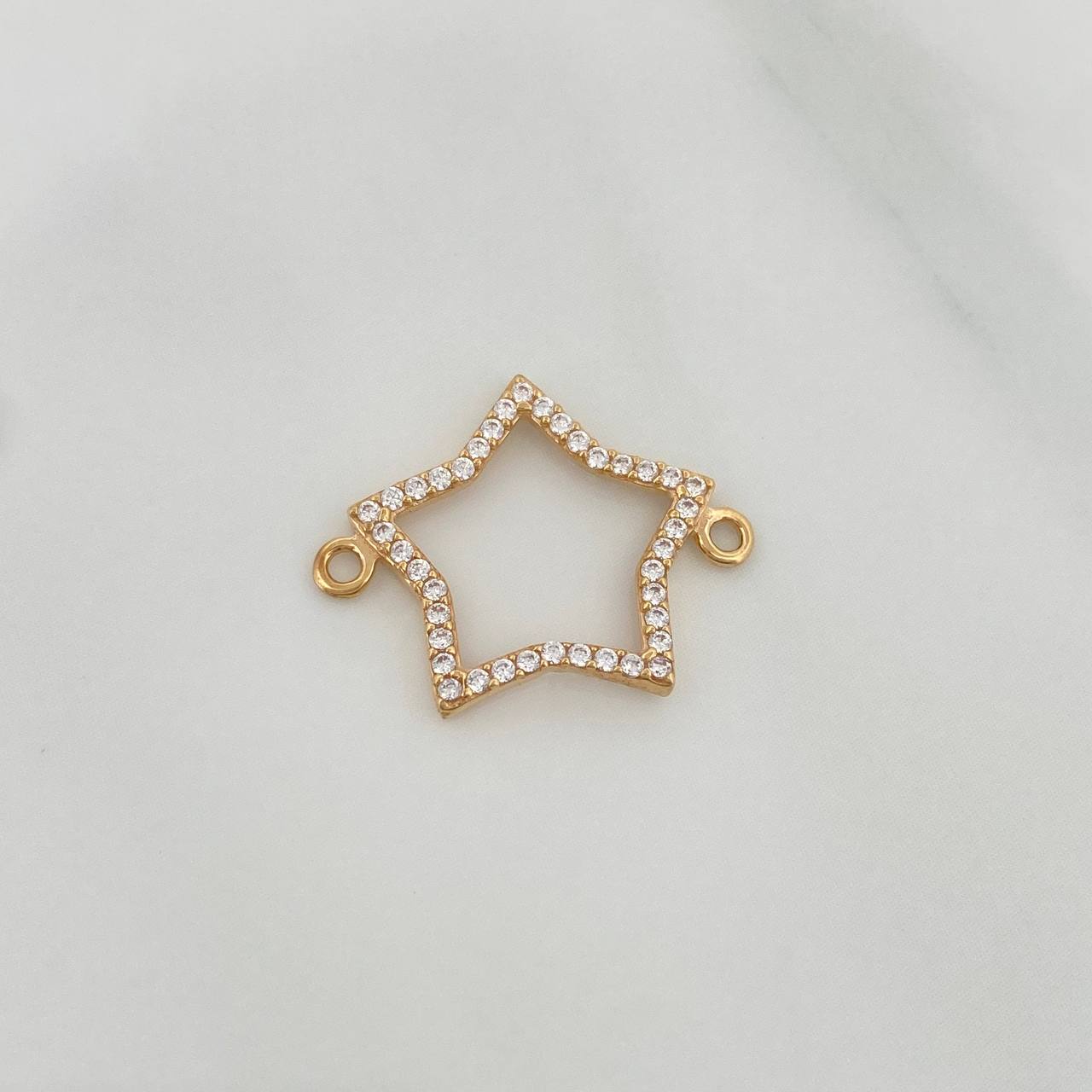 Herraje Silueta Estrella 0.8gr / 1.9cm / Oro Amarillo 18K