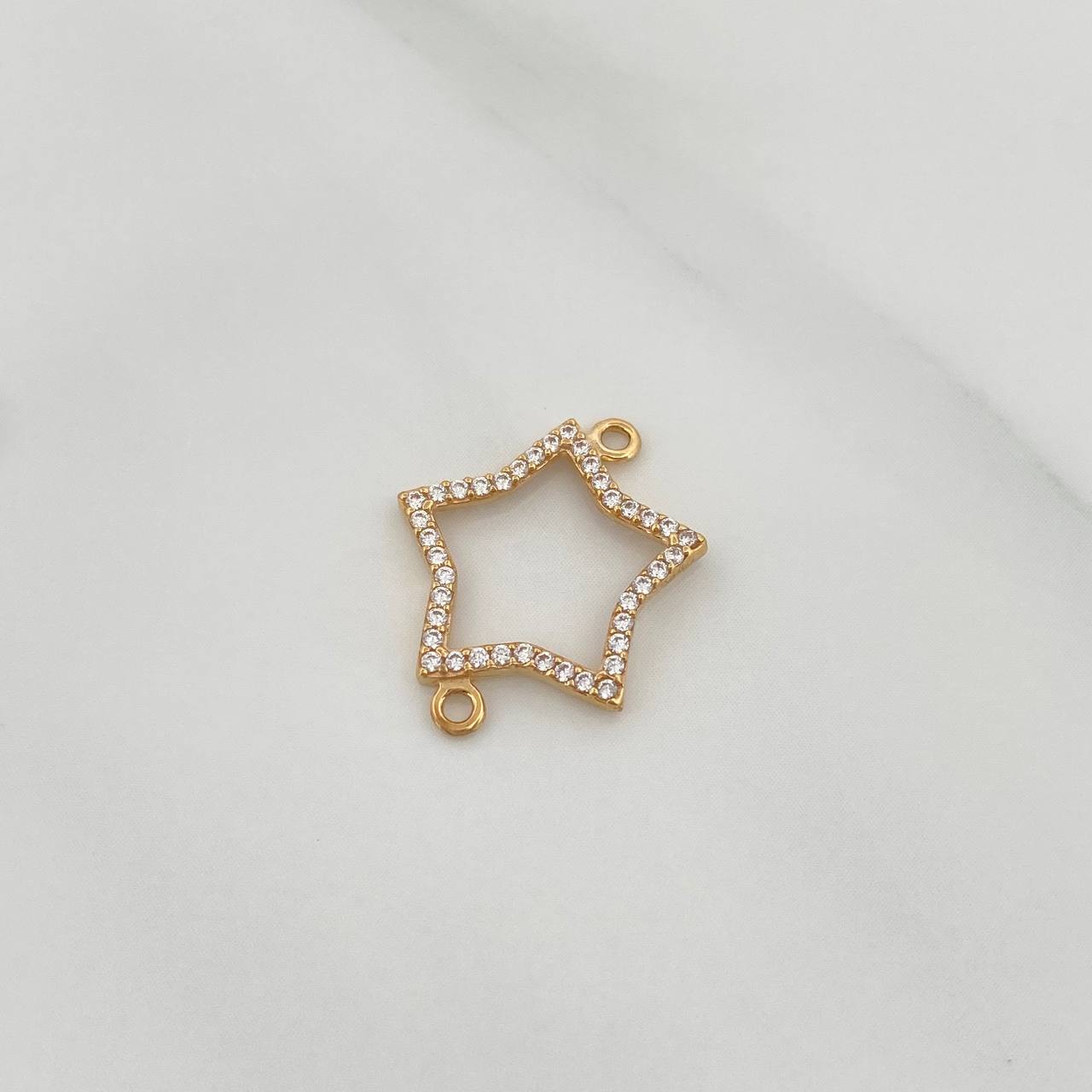 Herraje Silueta Estrella 0.8gr / 1.9cm / Oro Amarillo 18K