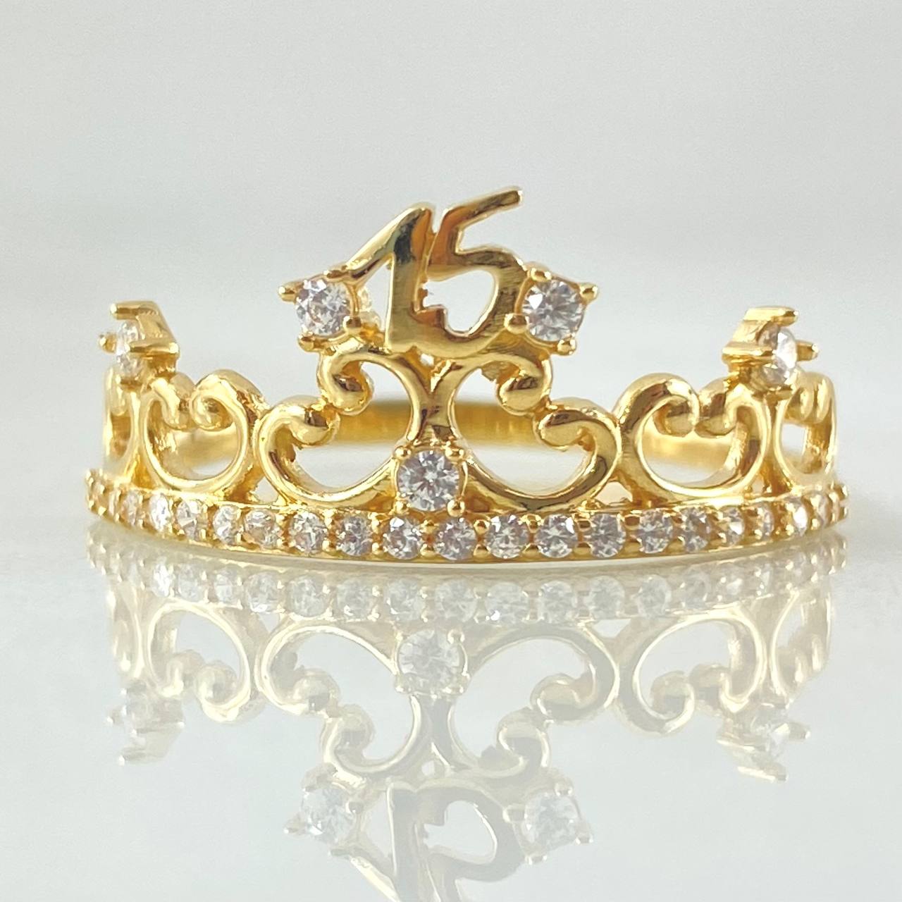 Anillo Corona Corazones Quinces 1.95gr / T8 3/4 / Oro Amarillo 18K *