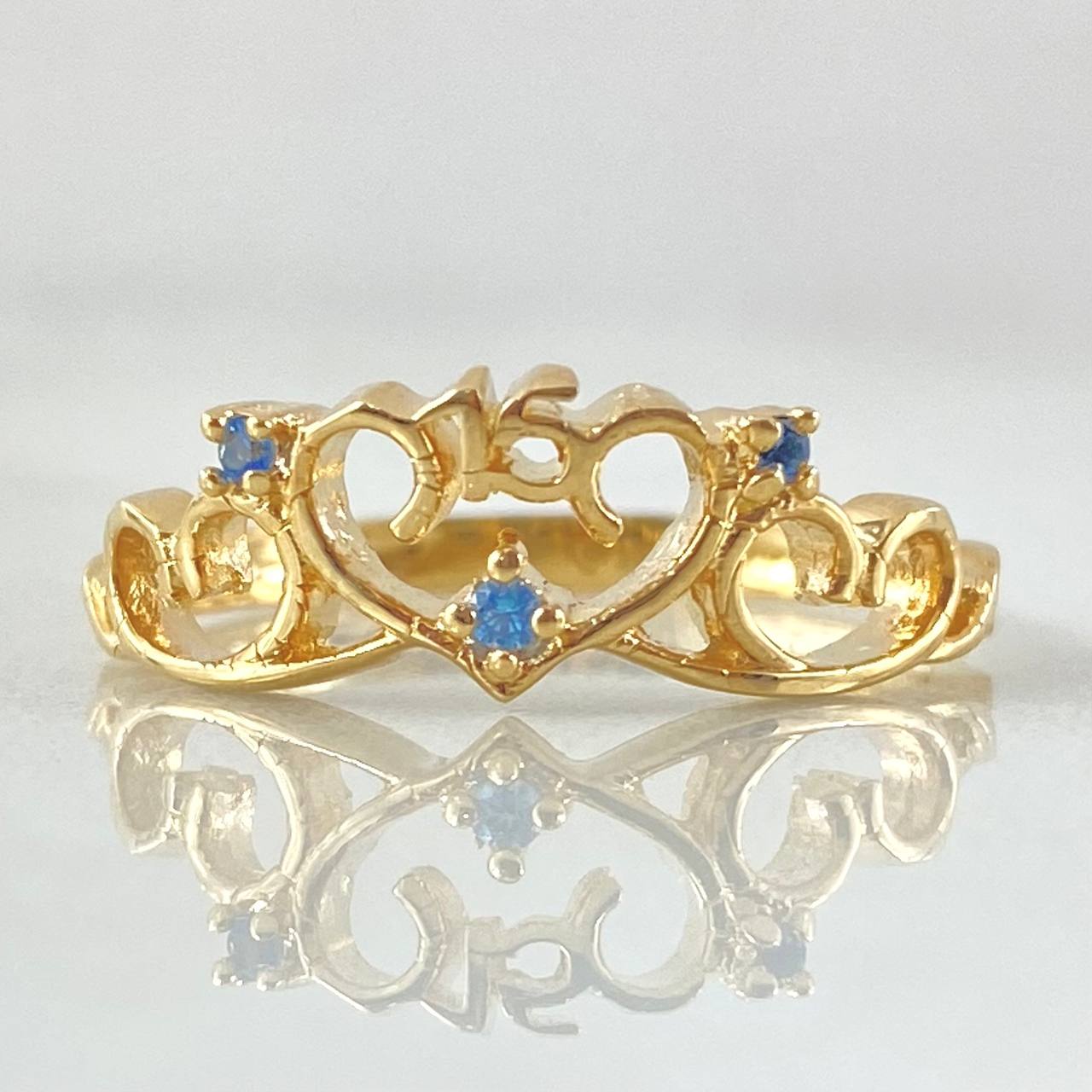 Anillo Corazones Quinces 2.15gr / T6 1/2 / Oro Amarillo 18K *