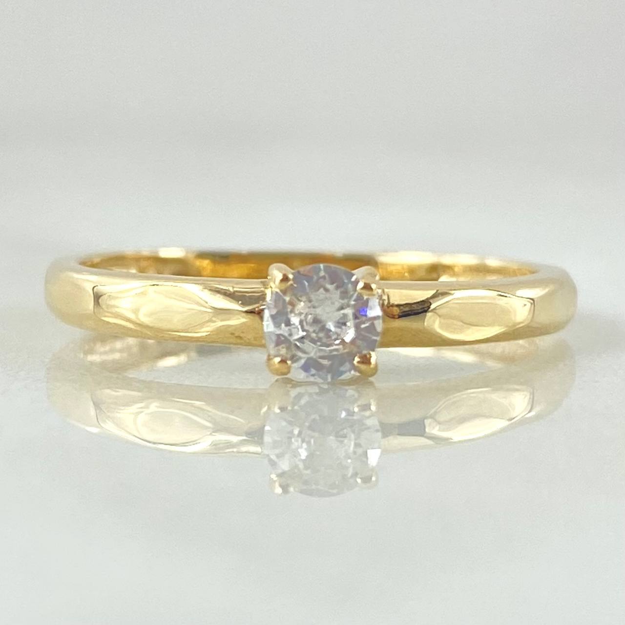Anillo Solitario 1.75gr / T7 / Oro Amarillo 18K *