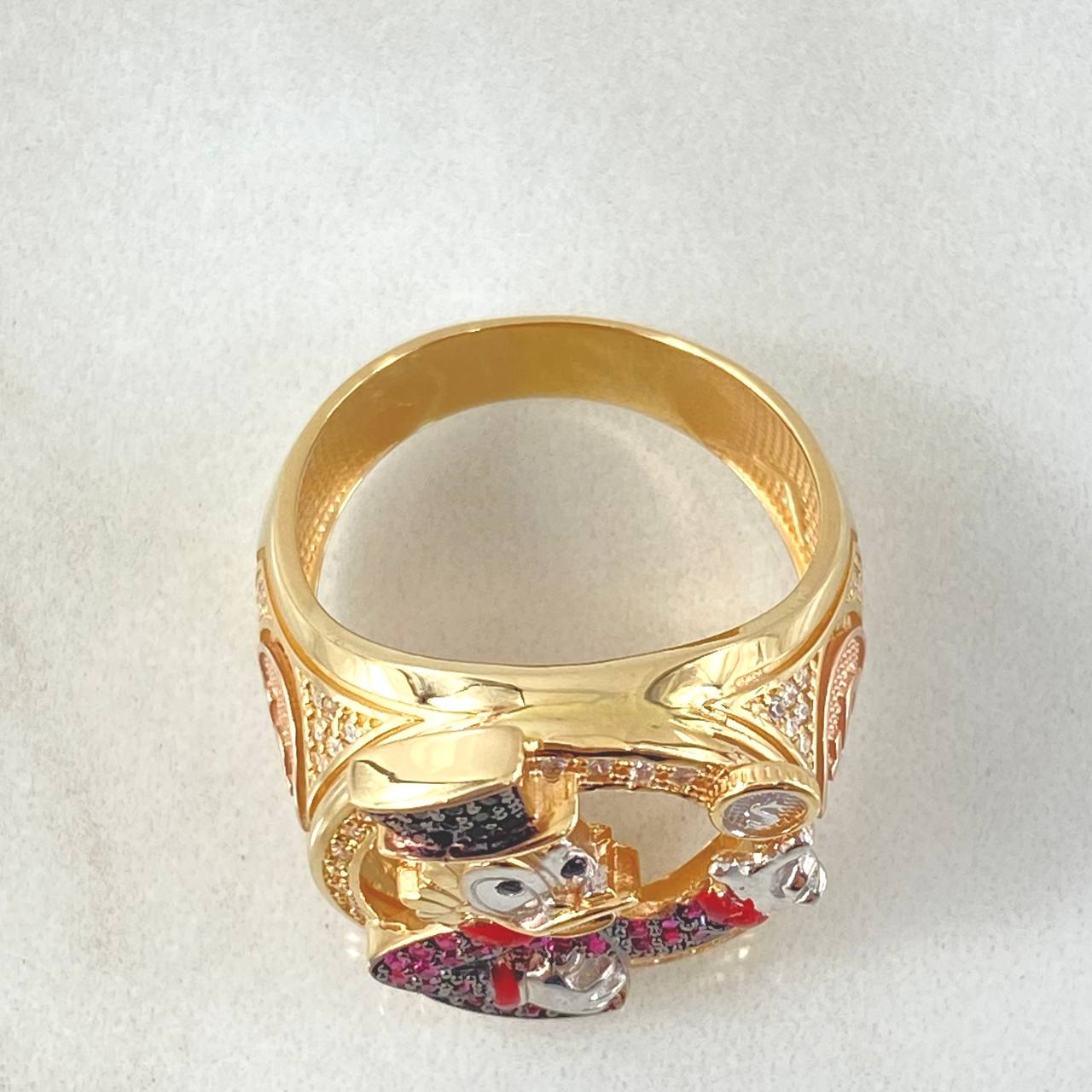 Anillo Pato Millonario Inspirado 10.4gr / T9 3/4 / Tres Oros 18K *