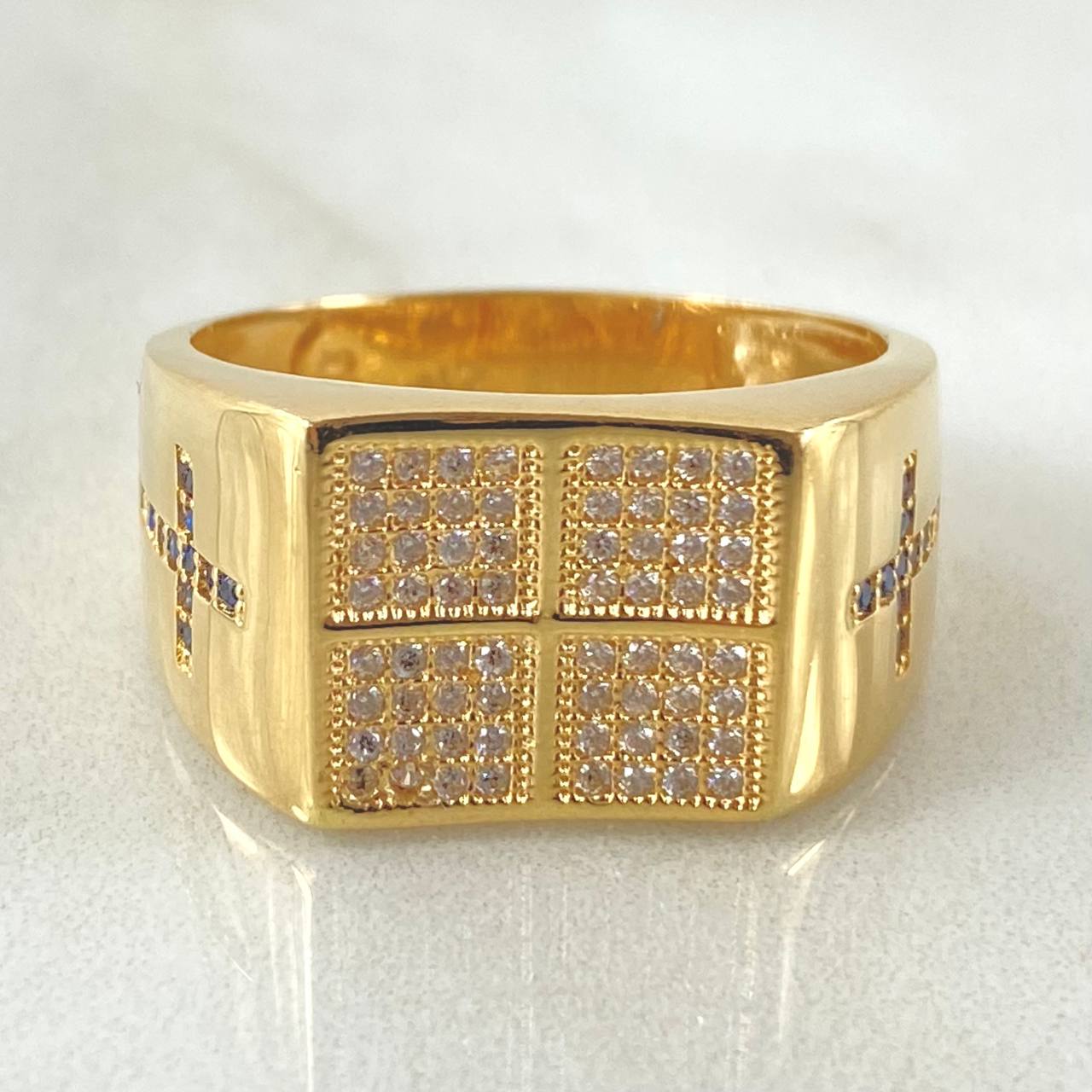 Anillo Sello Cruz Segmentada 7.75gr / T10 3/4 / Oro Amarillo 18K *