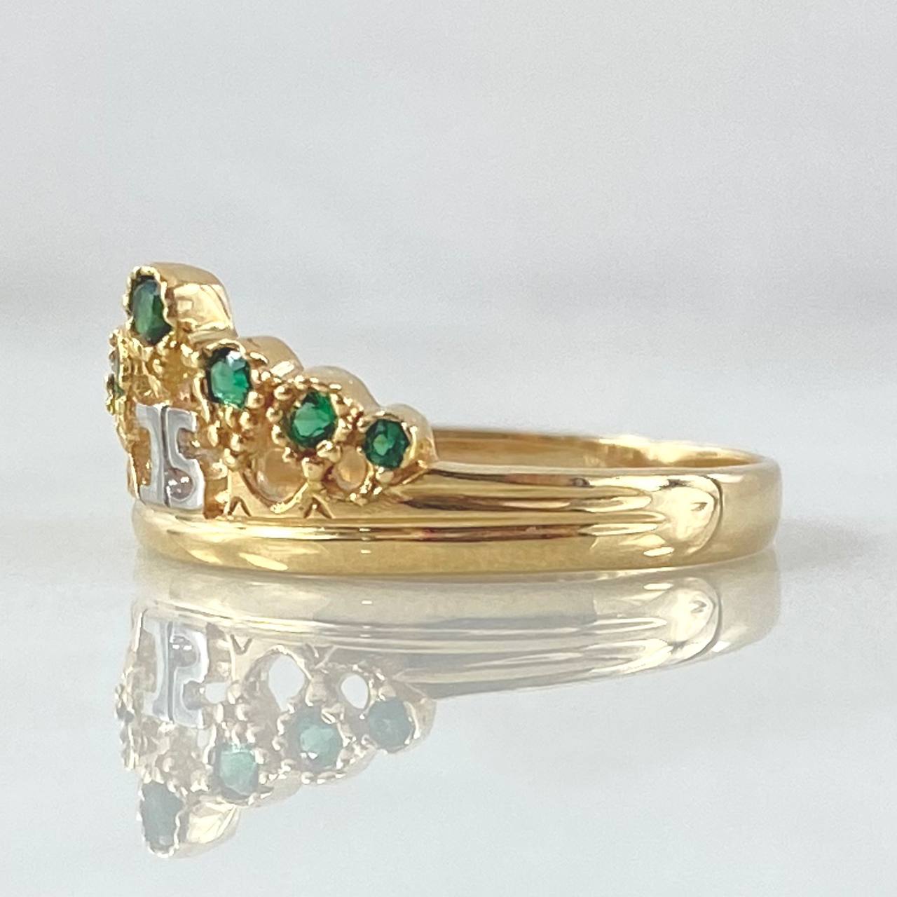 Anillo Corona Quinces 2.35gr / T5 1/2 / Dos Oros Amarillo Blanco 18K
