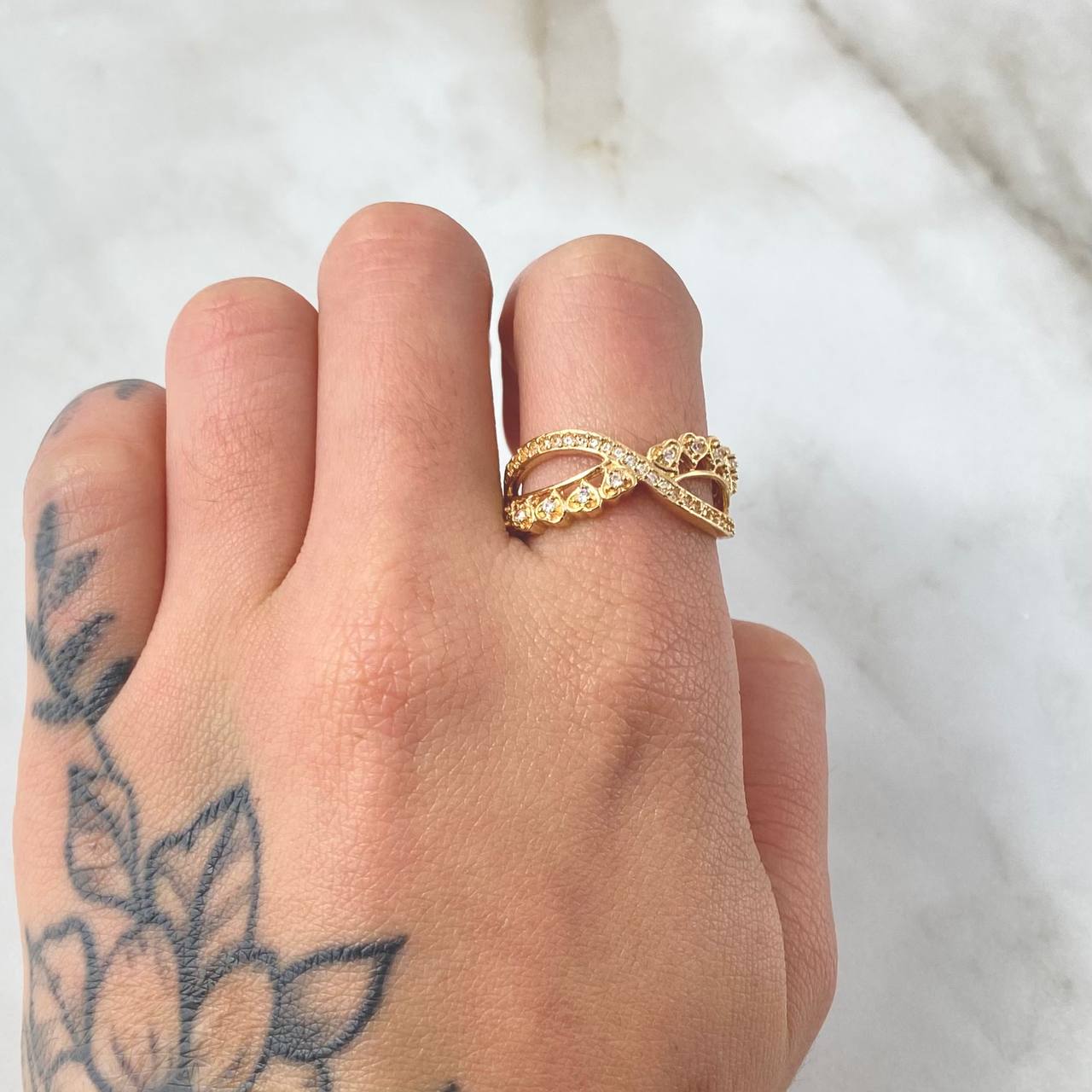 Anillo Amor Eterno 4.05gr / T8 / Oro Amarillo 18K