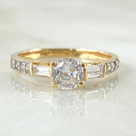 Anillo Solitario Imperial Tupido 2.1gr / T6 1/4 / Dos Oros Amarillo Blanco 18K