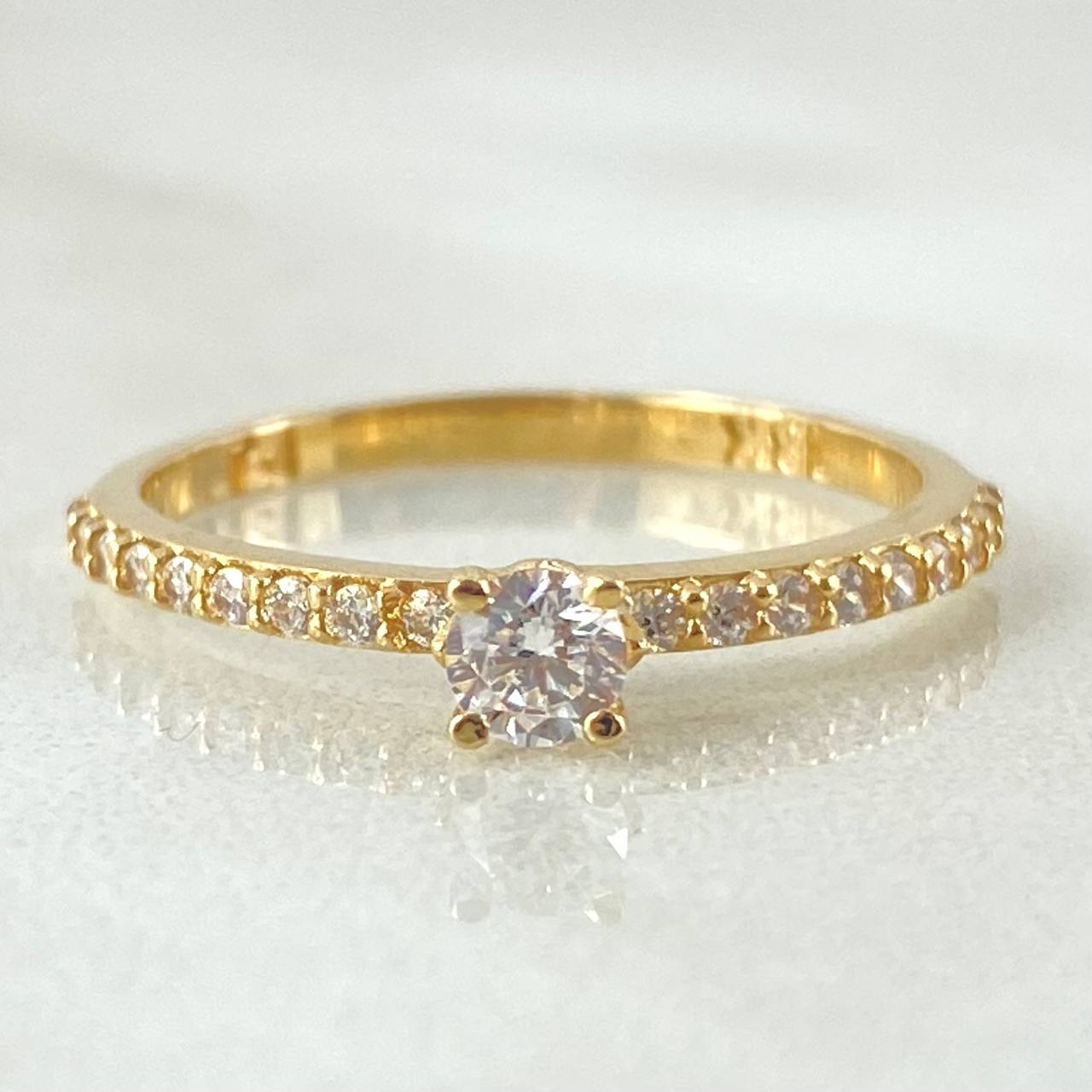 Anillo Solitario Tupido 1.8gr / T6 1/4 / Oro Amarillo 18K