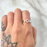 Anillo Flor Corazones 2.5gr / T6 1/2 / Dos Oros Amarillo Blanco 18K