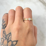 Anillo Solitario Flor Tupido 2gr / T6 / Oro Amarillo 18K
