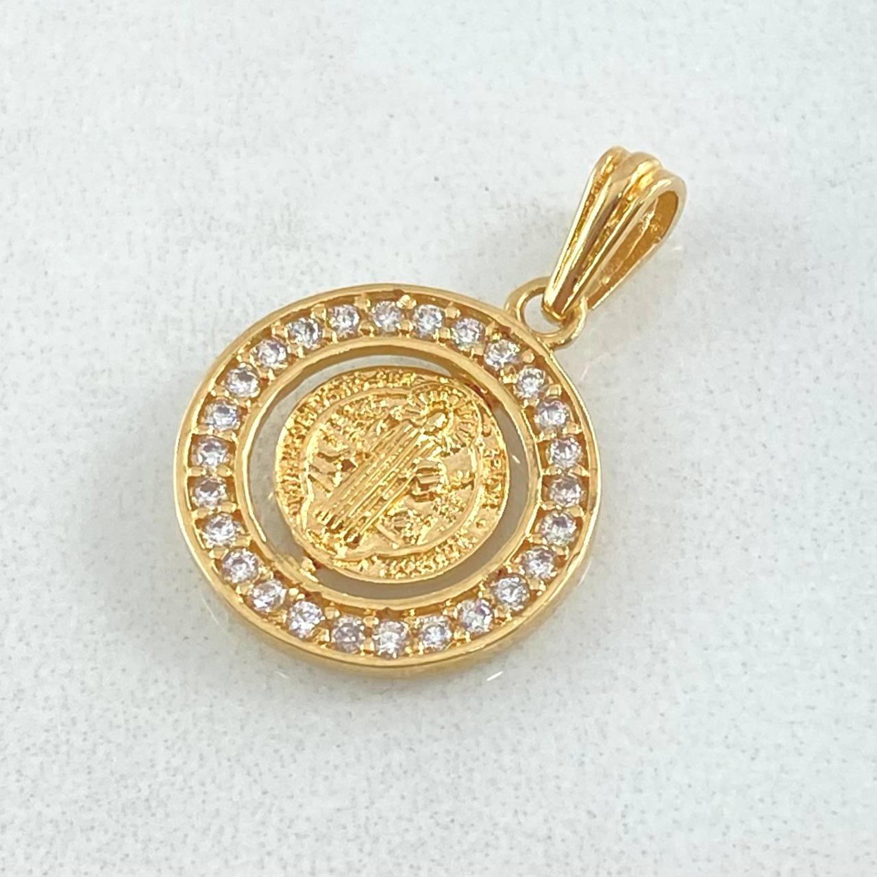 Dije San Benito 2.1gr / 2.2cm-Oro 18K
