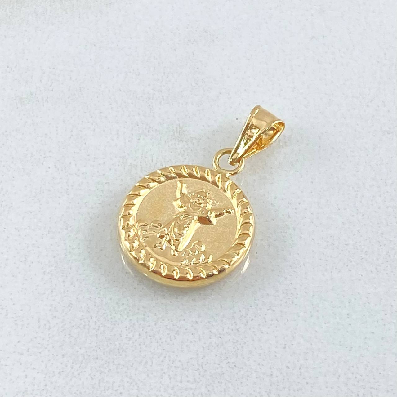 Dije Divino Niño 0.7gr / 2cm / Oro 18K