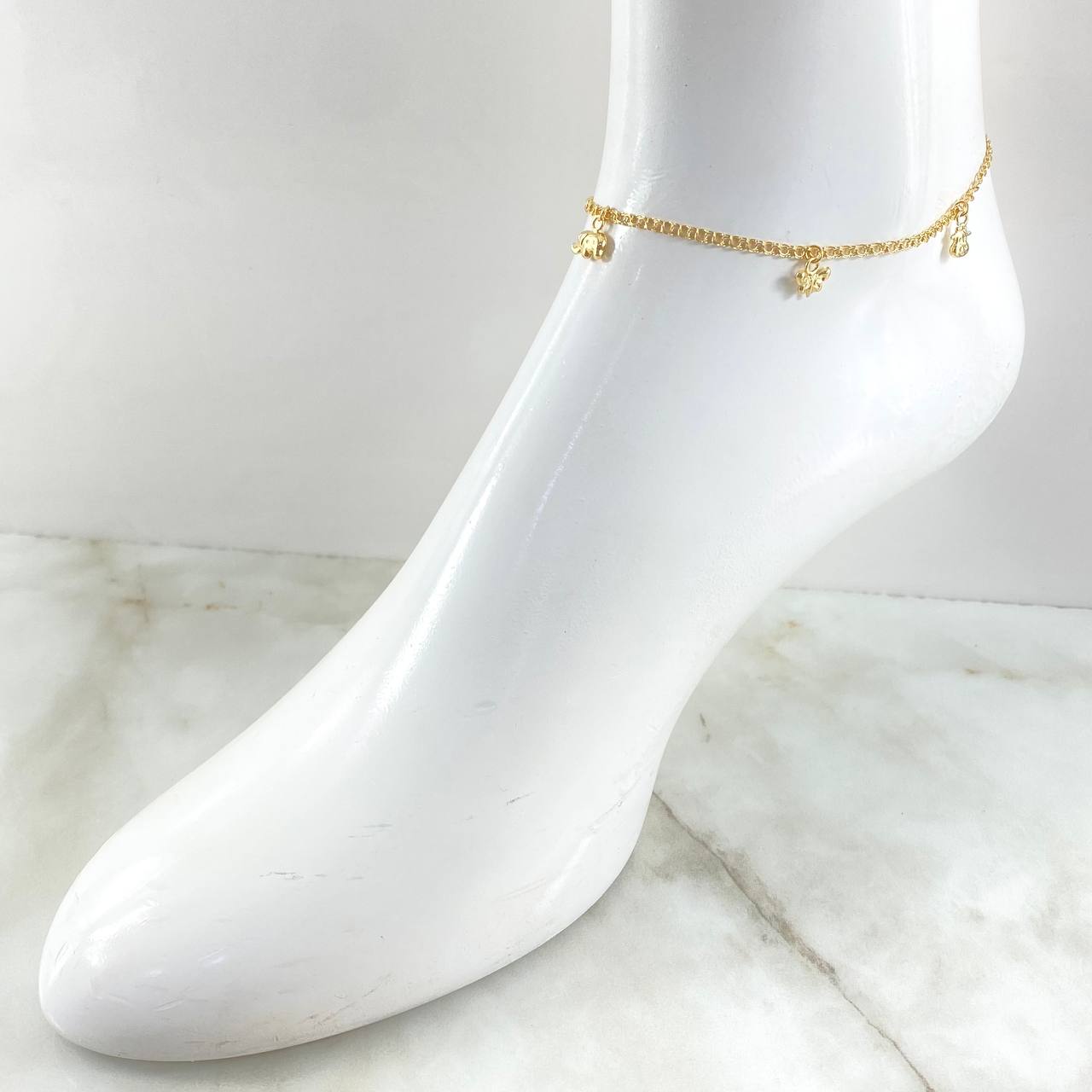 Tobillera Aro Seguido Dije 3.6gr / 26cm / Oro Amarillo 18K