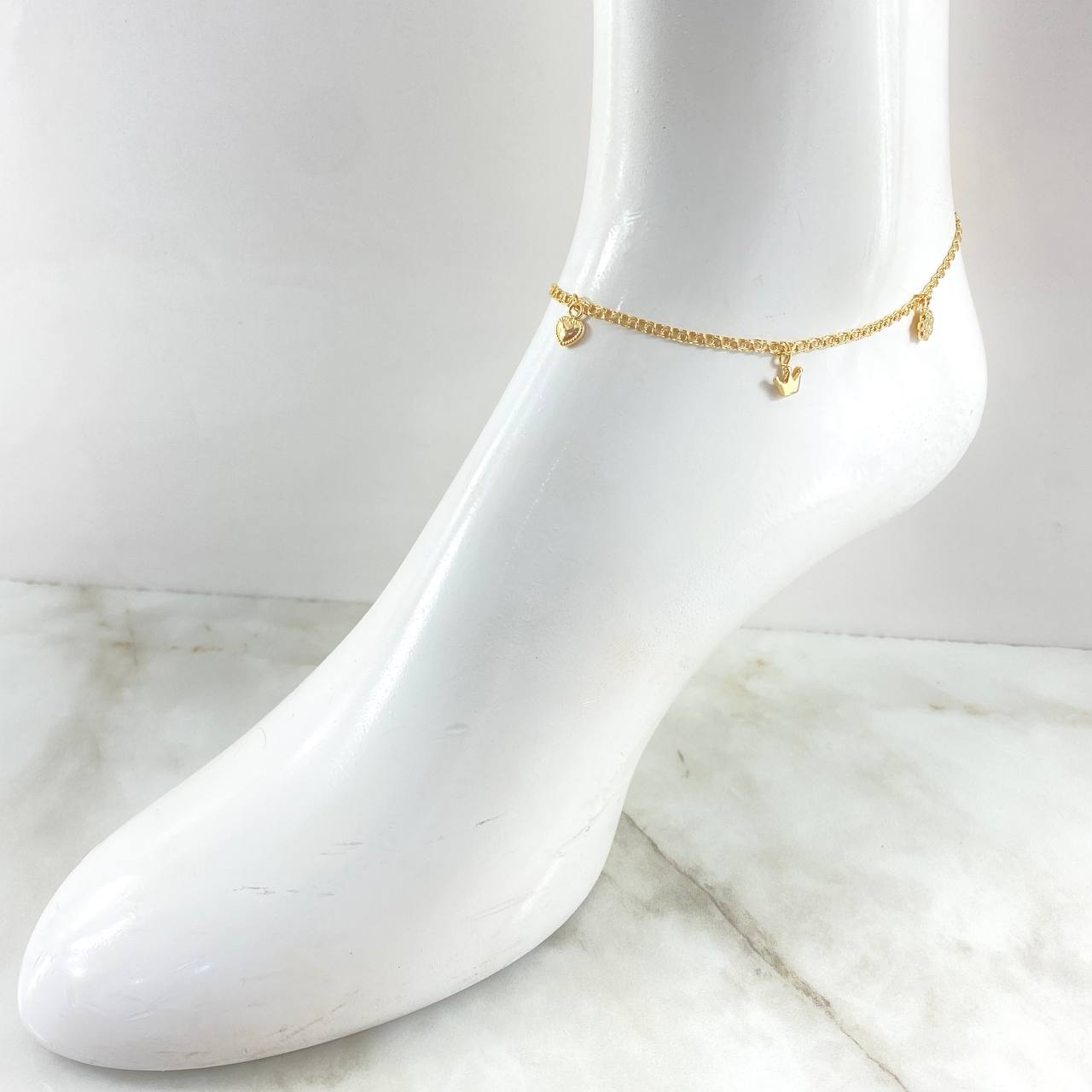 Tobillera Aro Seguido Dije 3.45gr / 25.5cm / Oro Amarillo 18K
