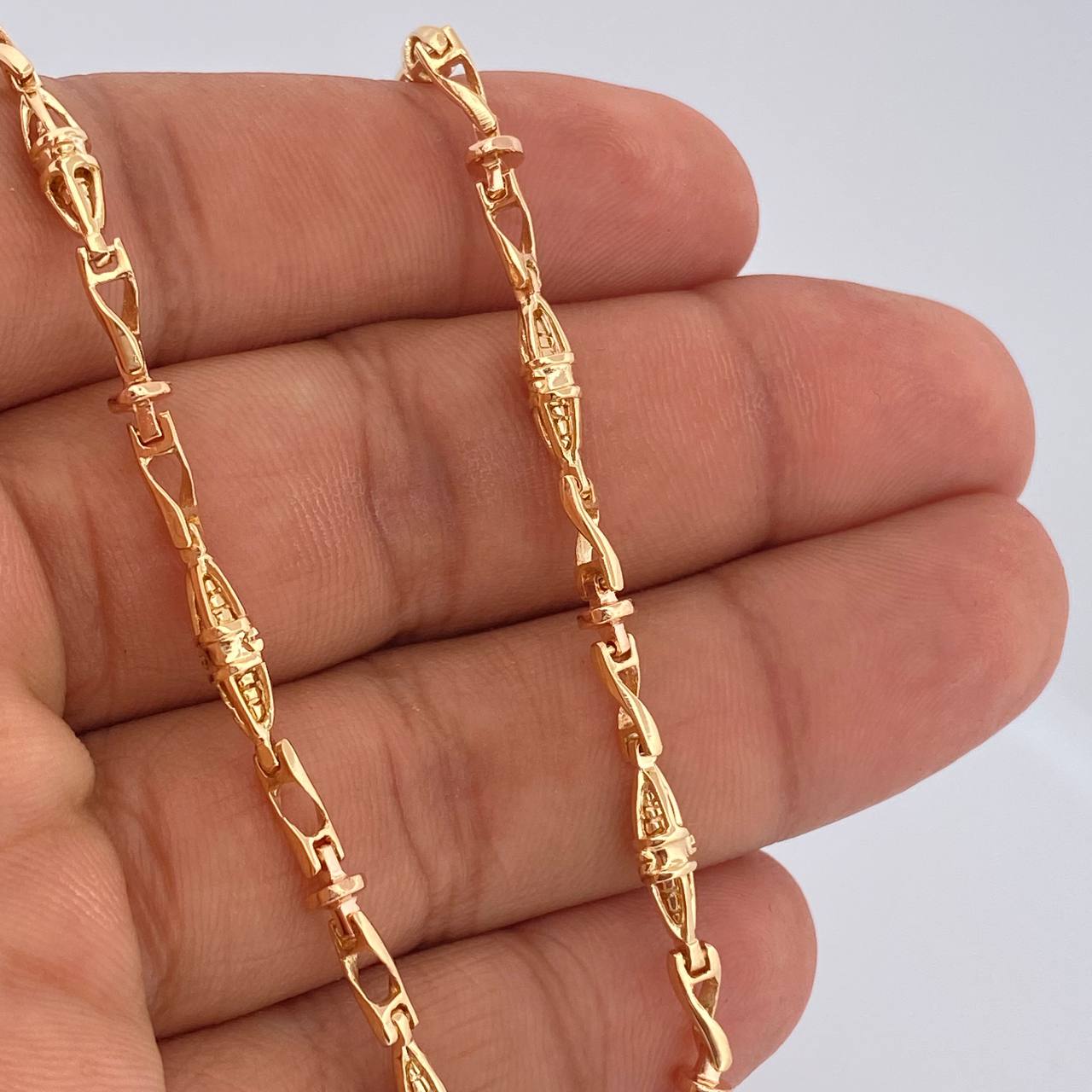 Cadena Rustica Dubai 28.5gr / 61cm / Dos Oros Amarillo Rosa 18K $