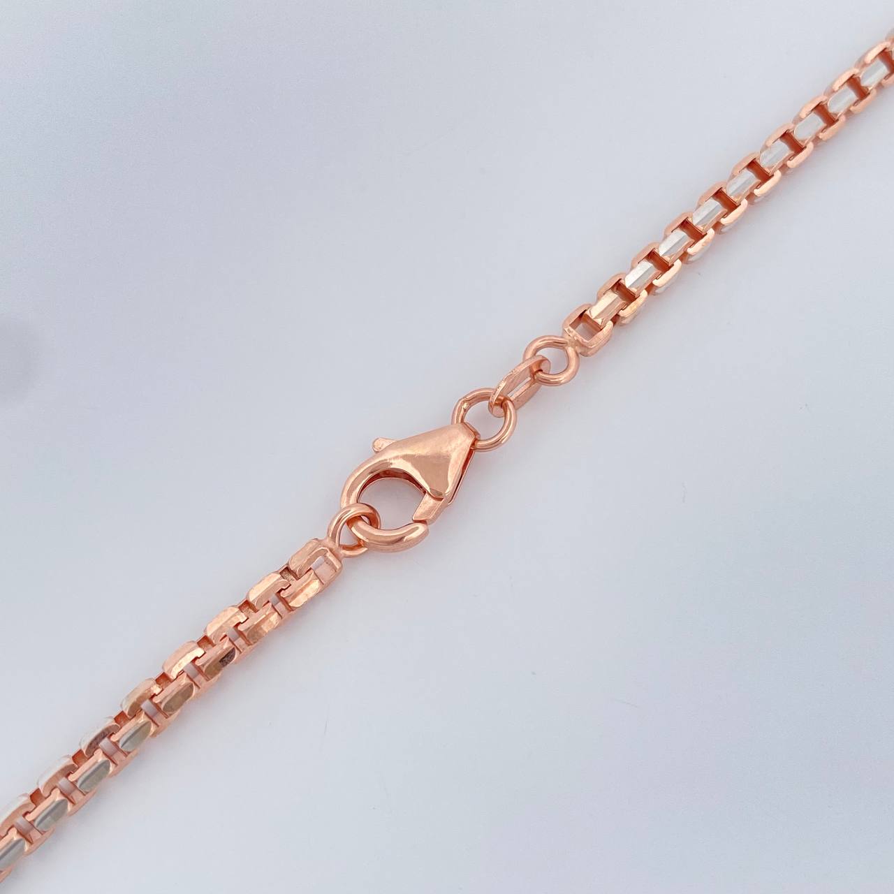 Cadena Veneciana 33.4gr / 70cm / Dos Oros Blanco Rosa +3 18K $