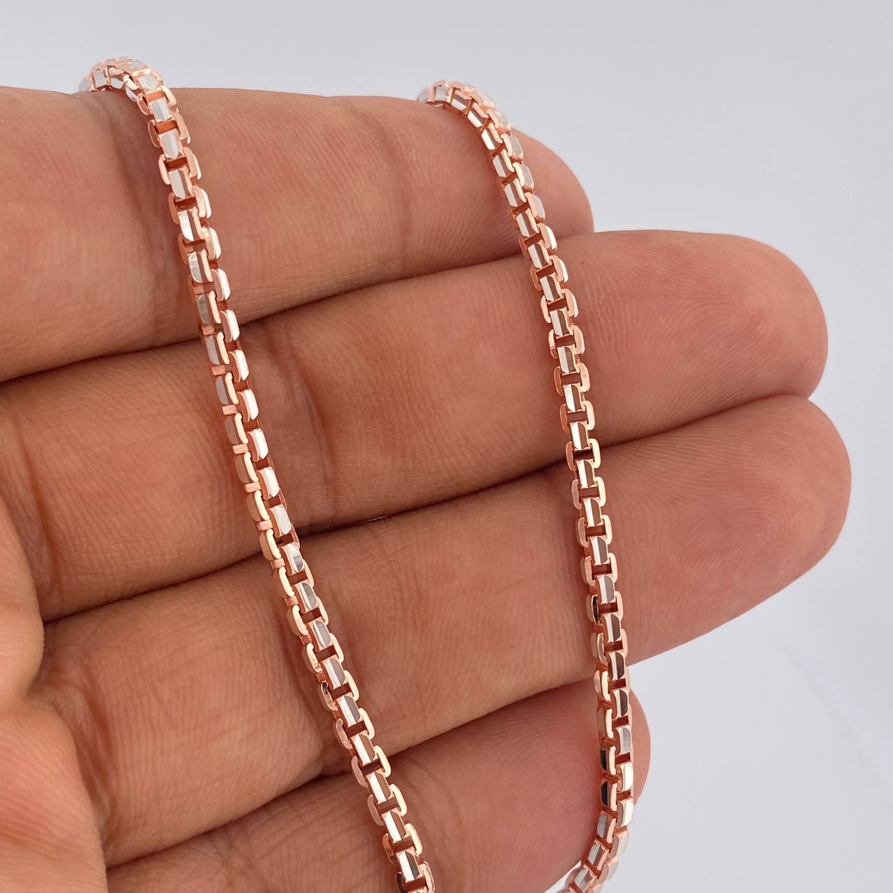 Cadena Veneciana 33.4gr / 70cm / Dos Oros Blanco Rosa +3 18K $