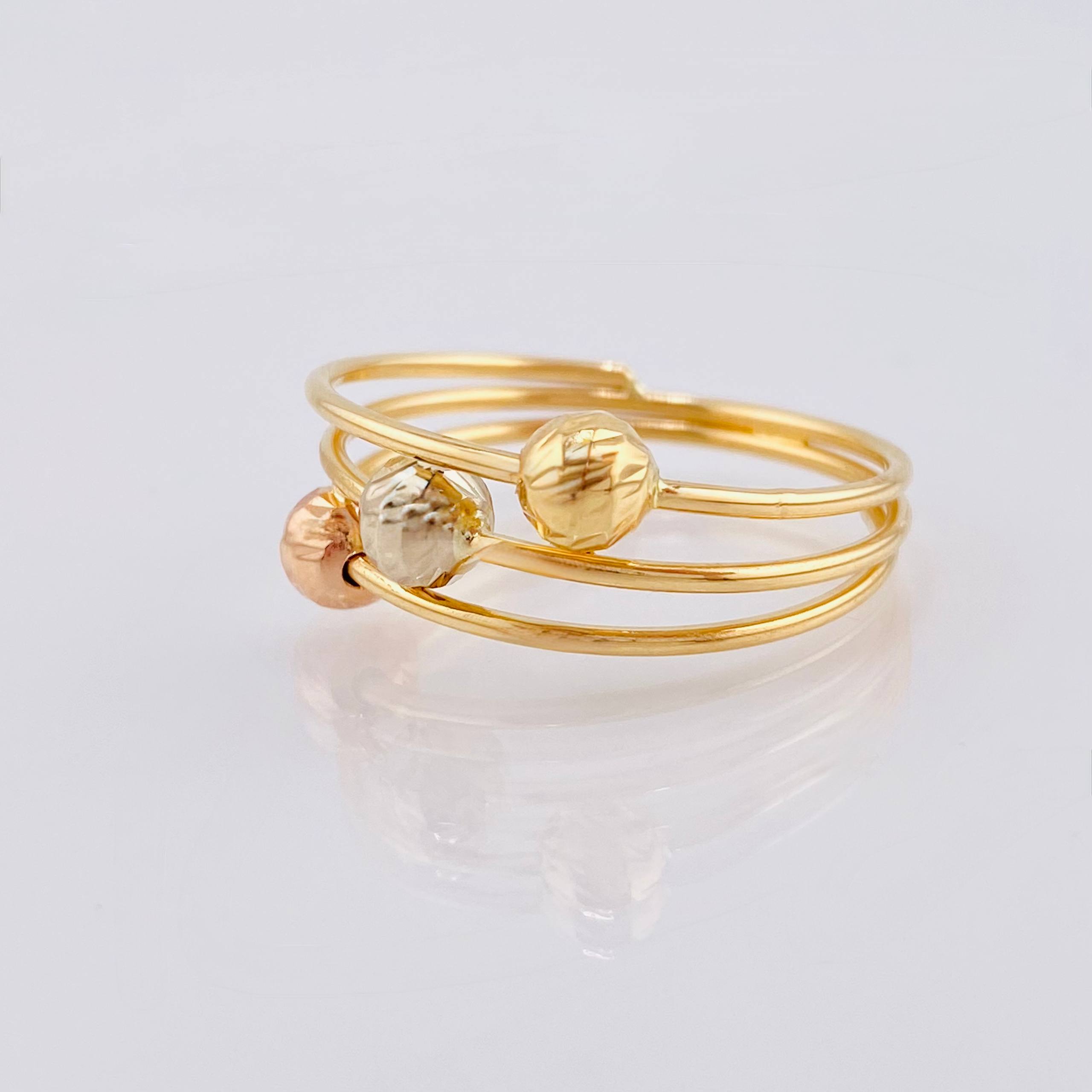 Anillo Cinturon de Orion Diamantado 1.85gr / T7 1/4 / Tres Oros 18K ©