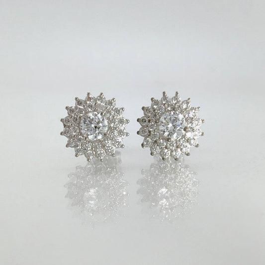 Topos Flor Tupida 3.35gr / 10mm Oro Blanco 18K