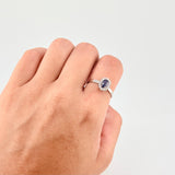 Anillo Óvalo Tupido Diamantes 32pts Zafiros 65pts 2.45g / T7 1/4 Oro Blanco 18K