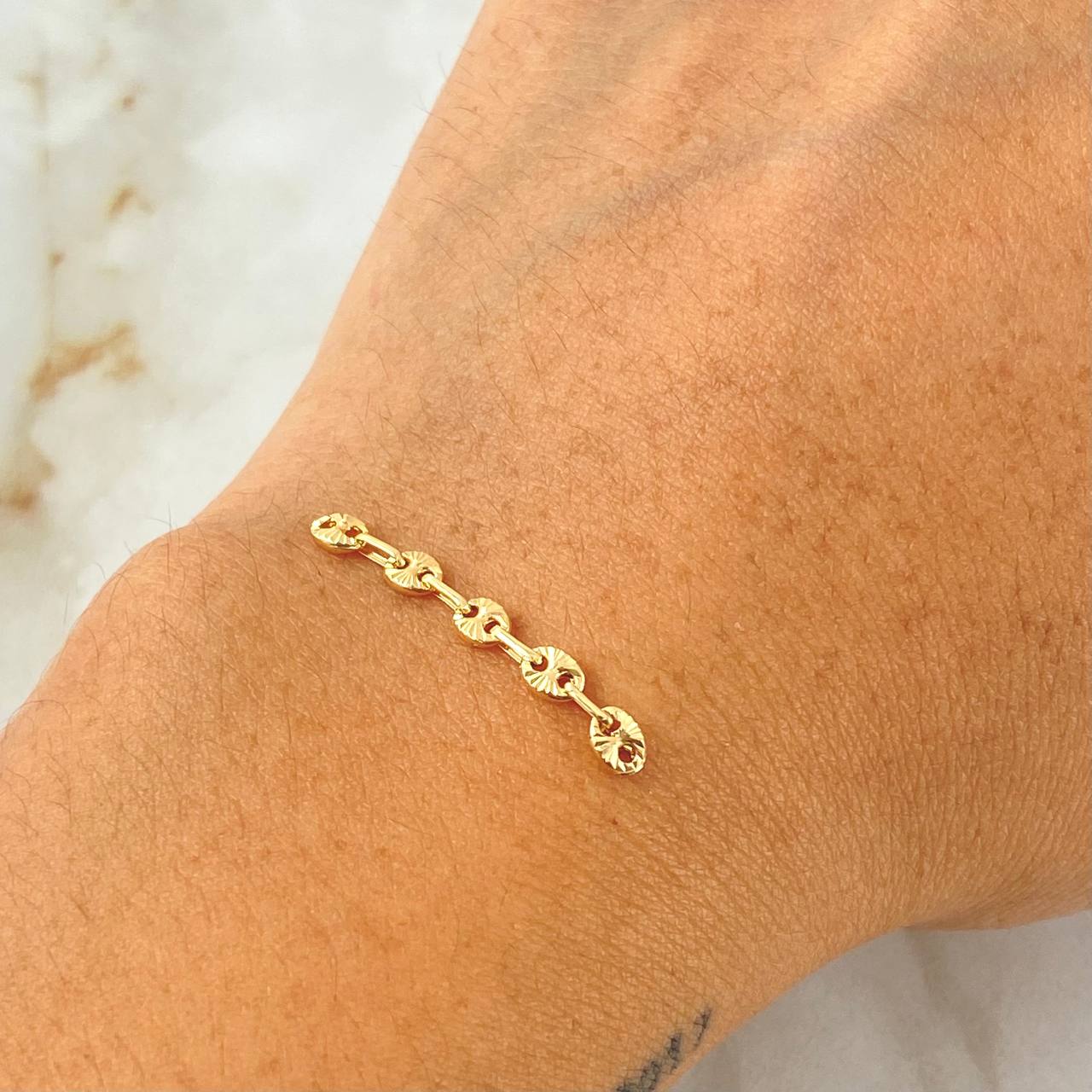Herraje Retazo GC 0.35gr / 3cm / Oro Amarillo 18K