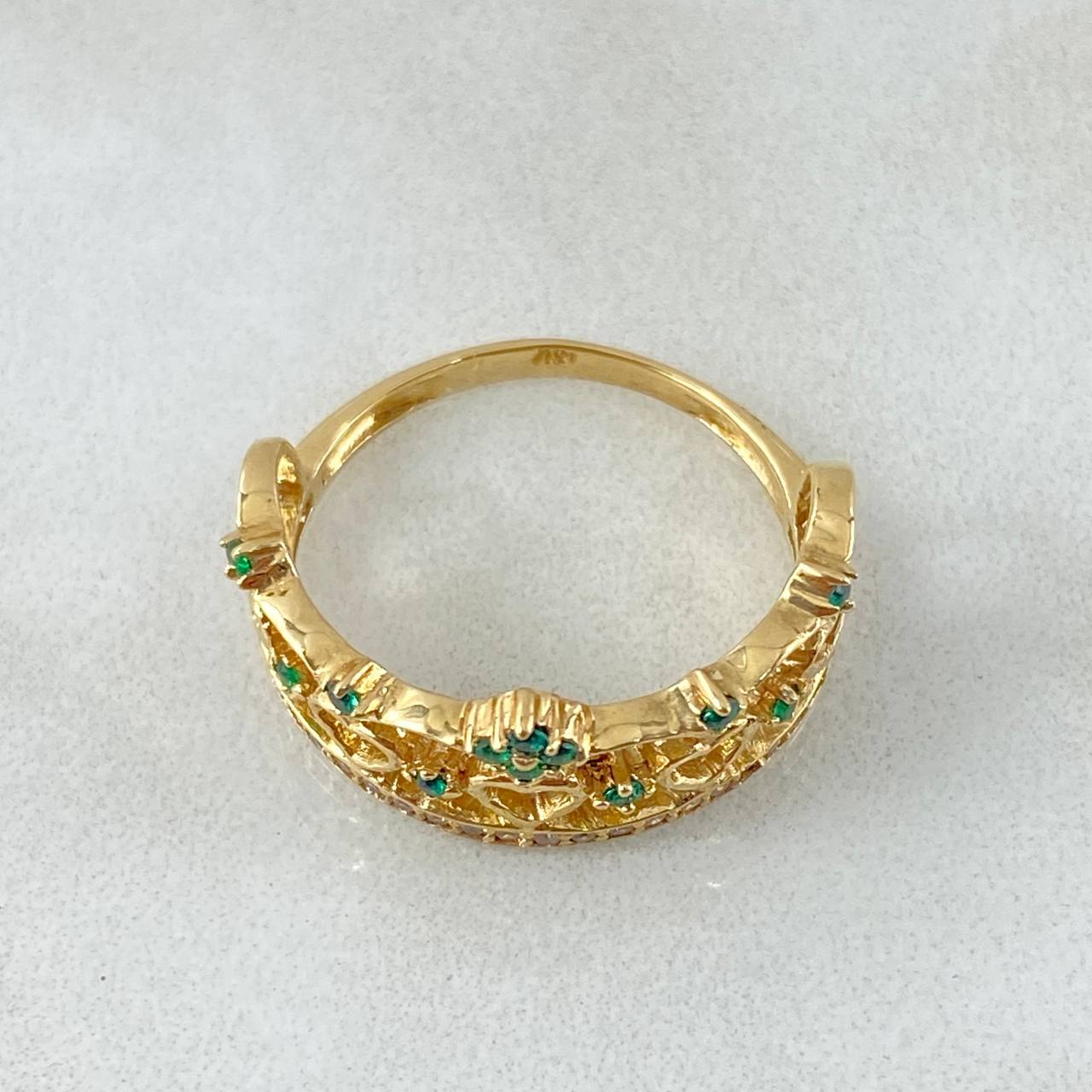 Anillo Corona Corazones Enlazados 3.55gr / T6 3/4 / Oro Amarillo 18K