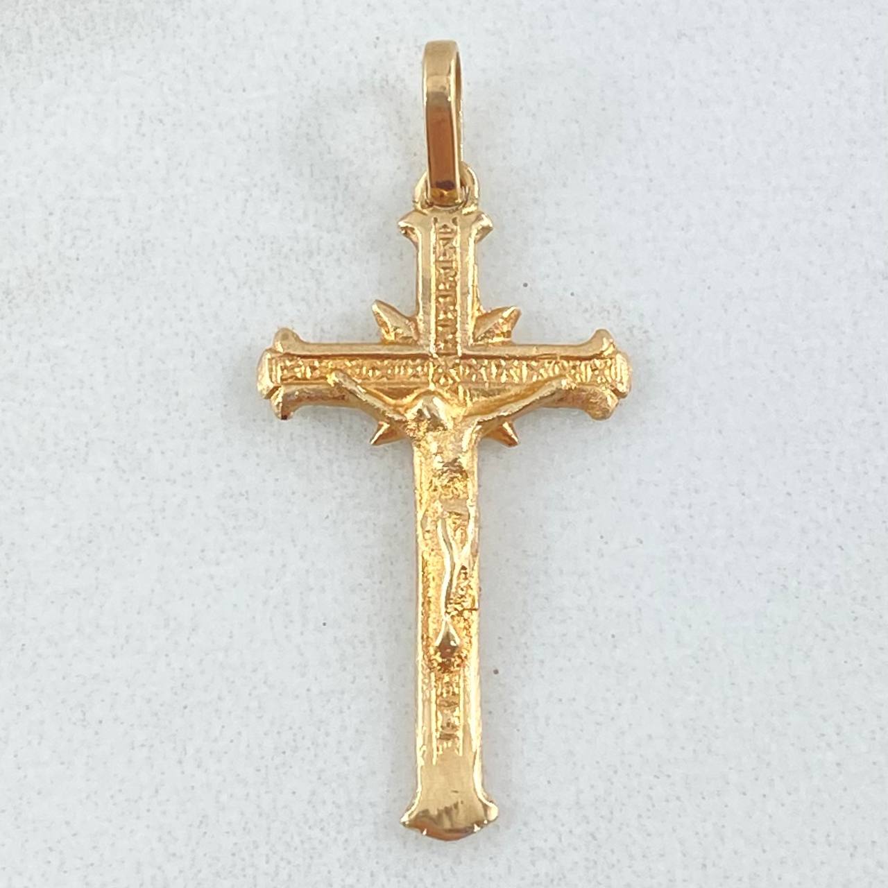 Dije Cruz Cristo 1.5gr / 3.1cm / Oro 18K