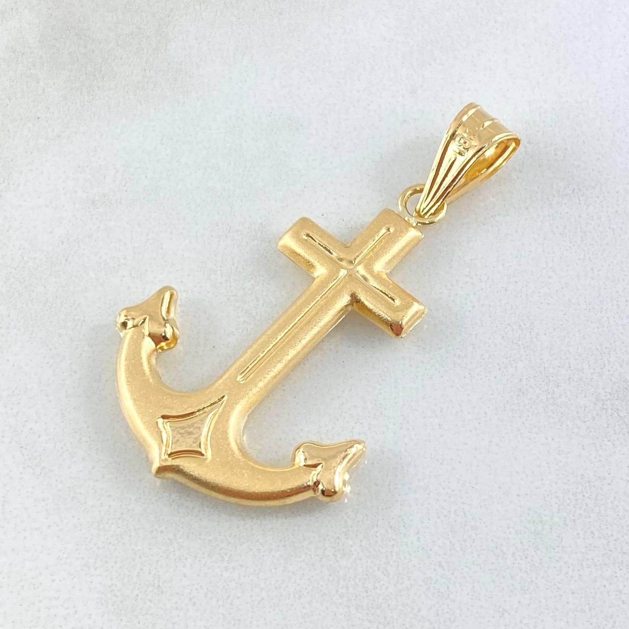 Dije Cruz Anclada 2.6gr / 4.5cm / Oro 18K