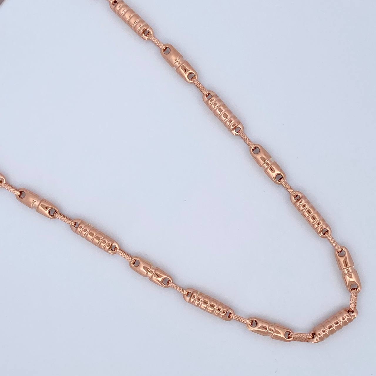 Cadena Rustica Barril Rayado 13.25gr / 61.5cm/ Oro 18K $